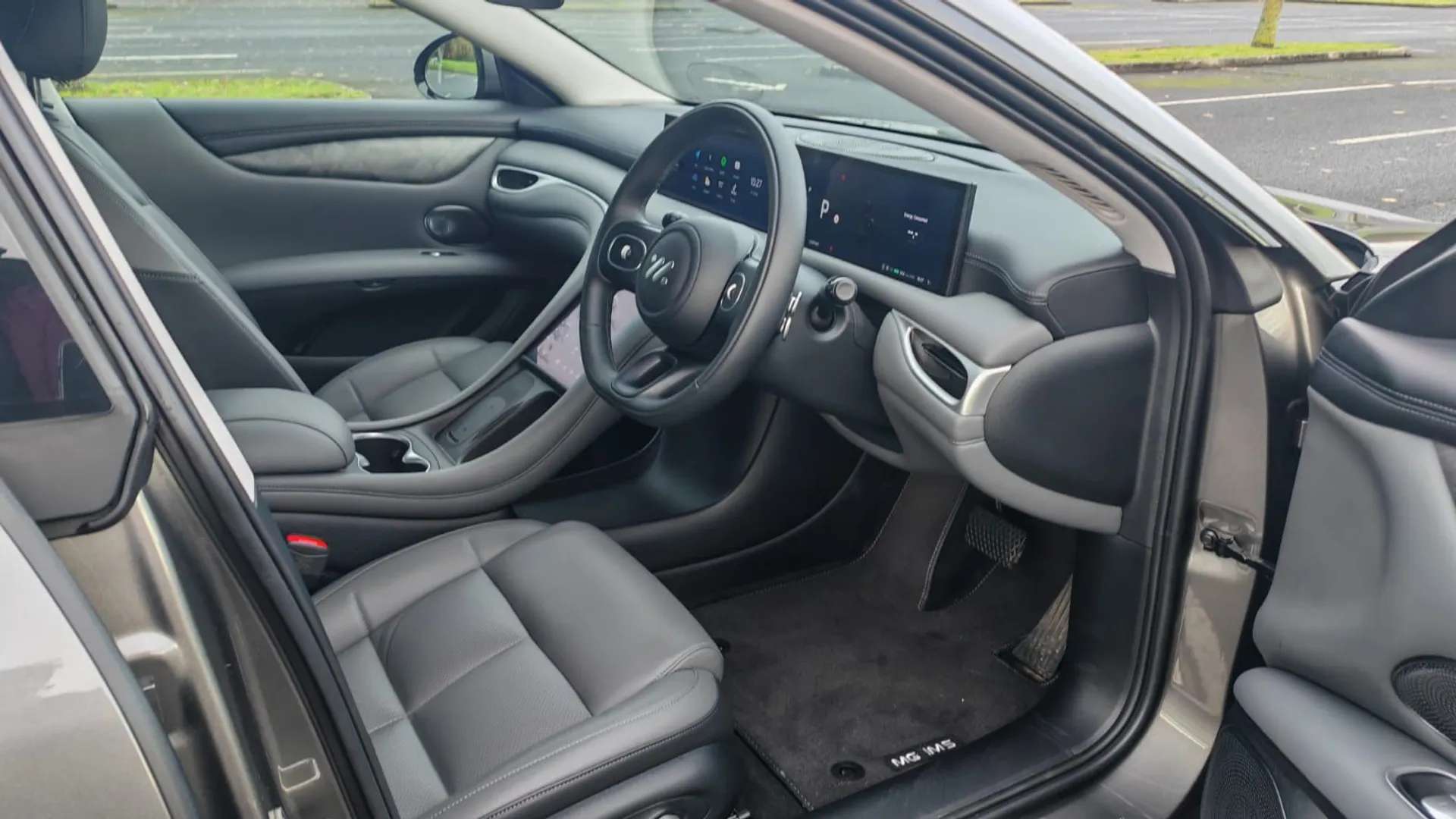 2025 MG MOTOR UK IM5 2025 MG MOTOR UK IM5