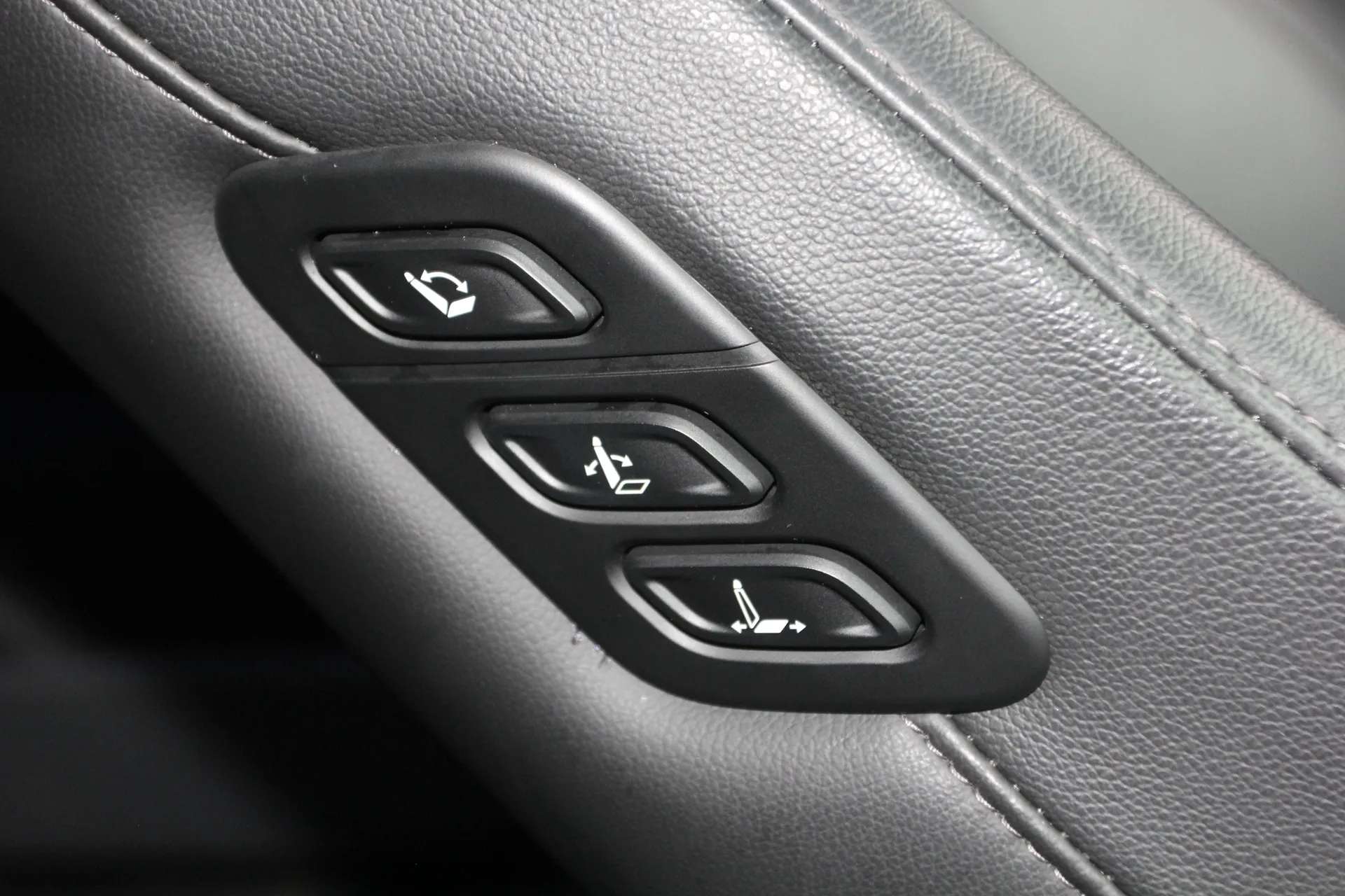 2024 HYUNDAI IONIQ 6 2024 HYUNDAI IONIQ 6