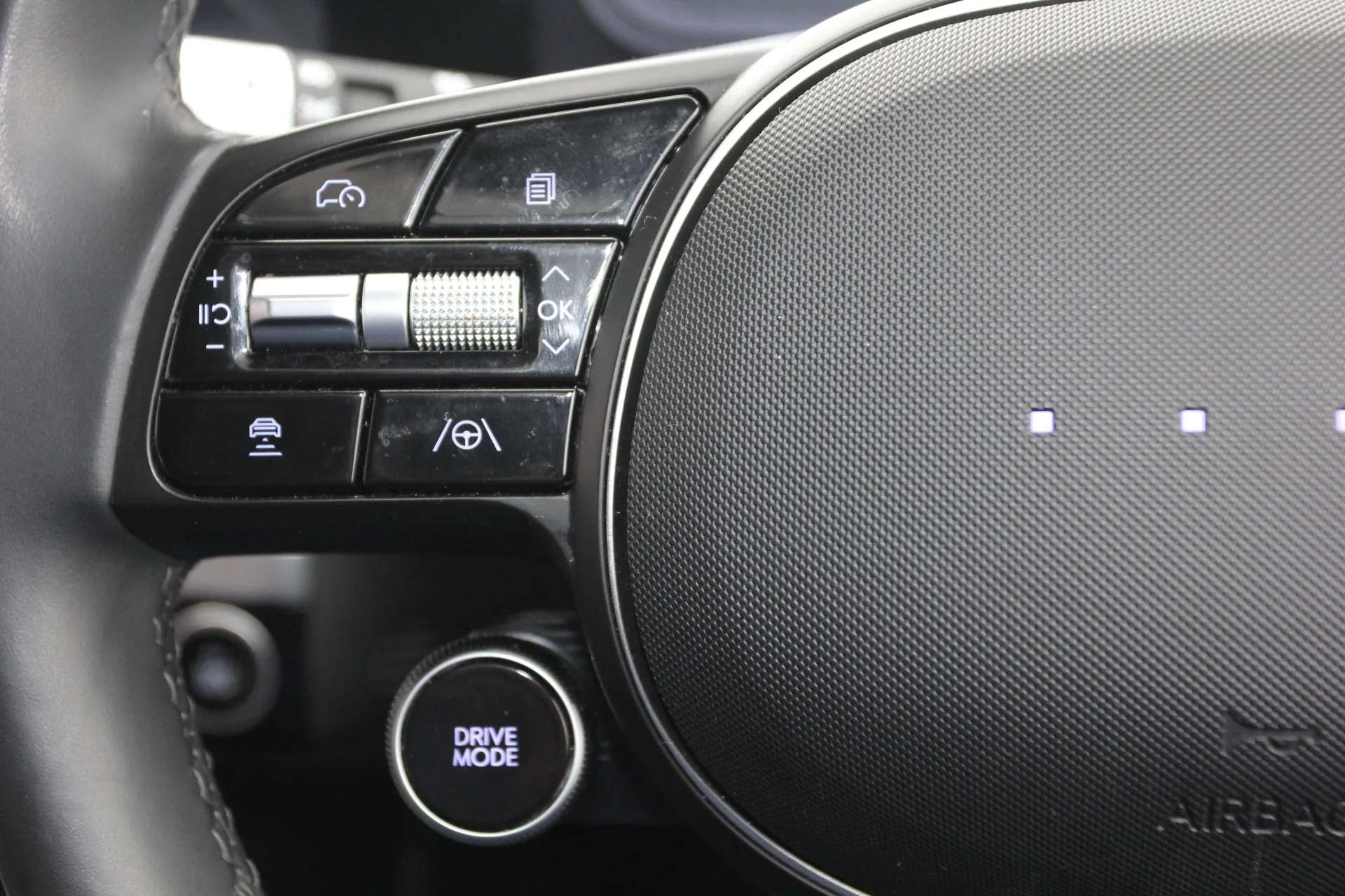 2024 HYUNDAI IONIQ 6 2024 HYUNDAI IONIQ 6