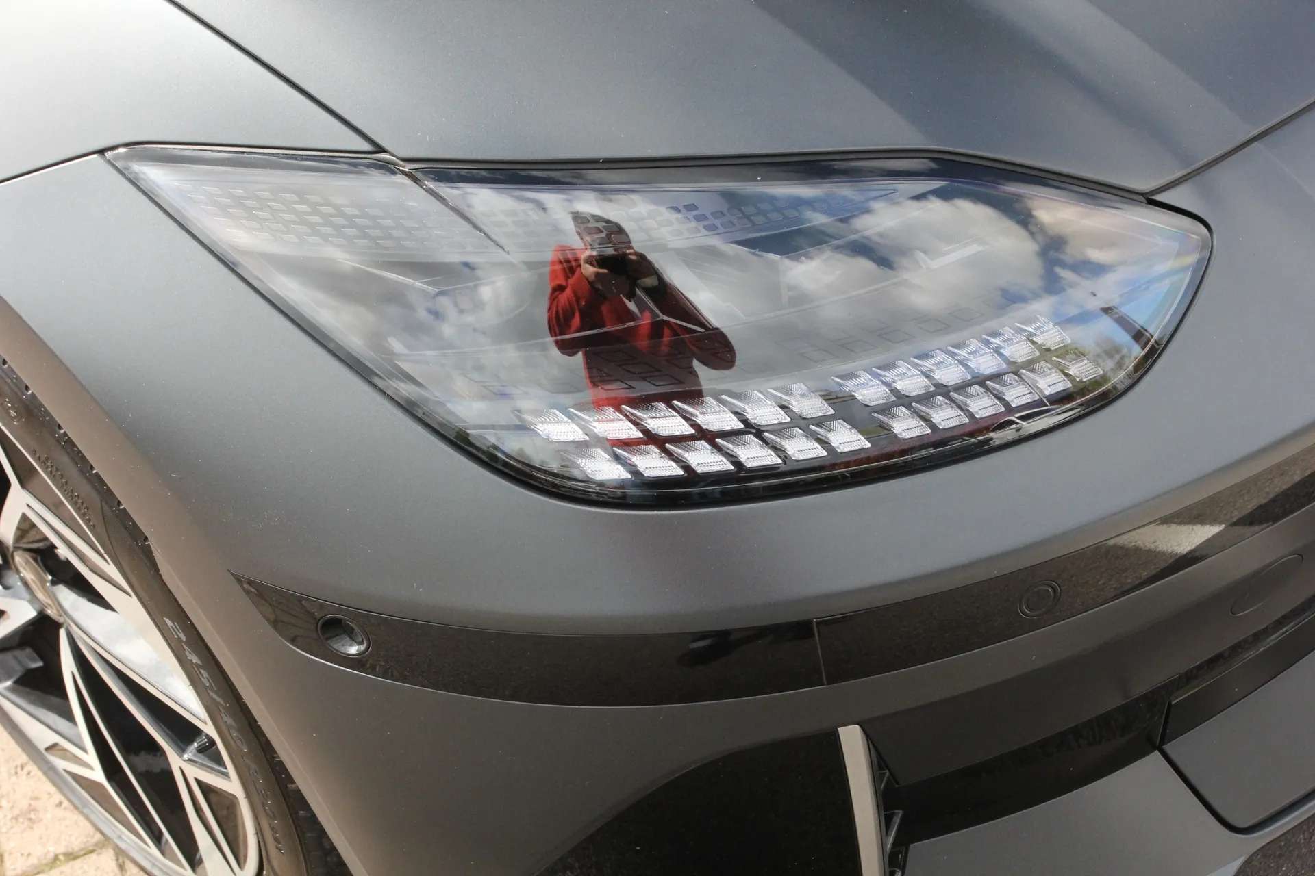 A 2025 HYUNDAI IONIQ 6 168kW Ultimate 77kWh 4dr Auto ZERO DEPOSIT FINANCE AVAILABLE A 2025 HYUNDAI IONIQ 6 168kW Ultimate 77kWh 4dr Auto ZERO DEPOSIT FINANCE AVAILABLE