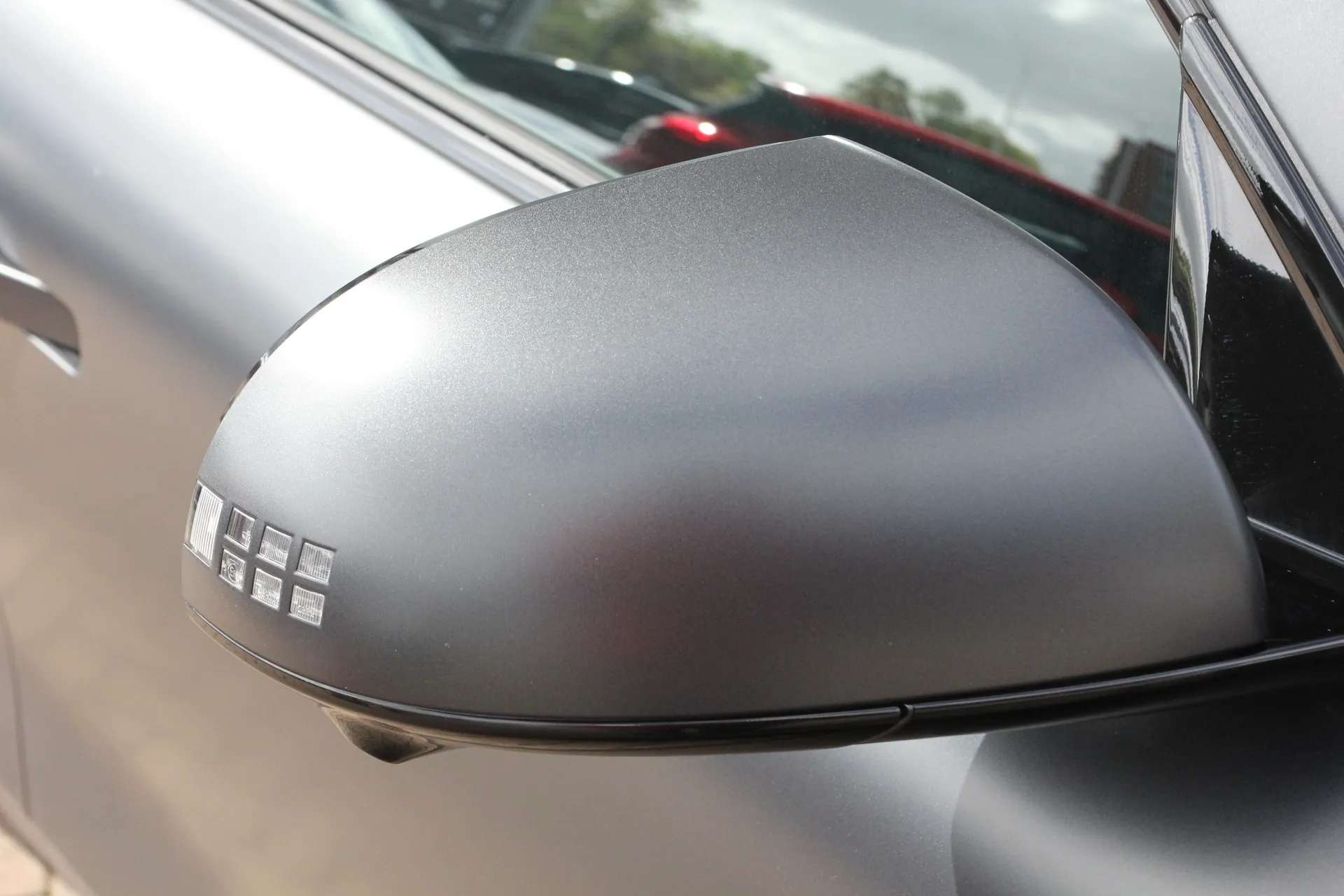 A 2025 HYUNDAI IONIQ 6 168kW Ultimate 77kWh 4dr Auto ZERO DEPOSIT FINANCE AVAILABLE A 2025 HYUNDAI IONIQ 6 168kW Ultimate 77kWh 4dr Auto ZERO DEPOSIT FINANCE AVAILABLE