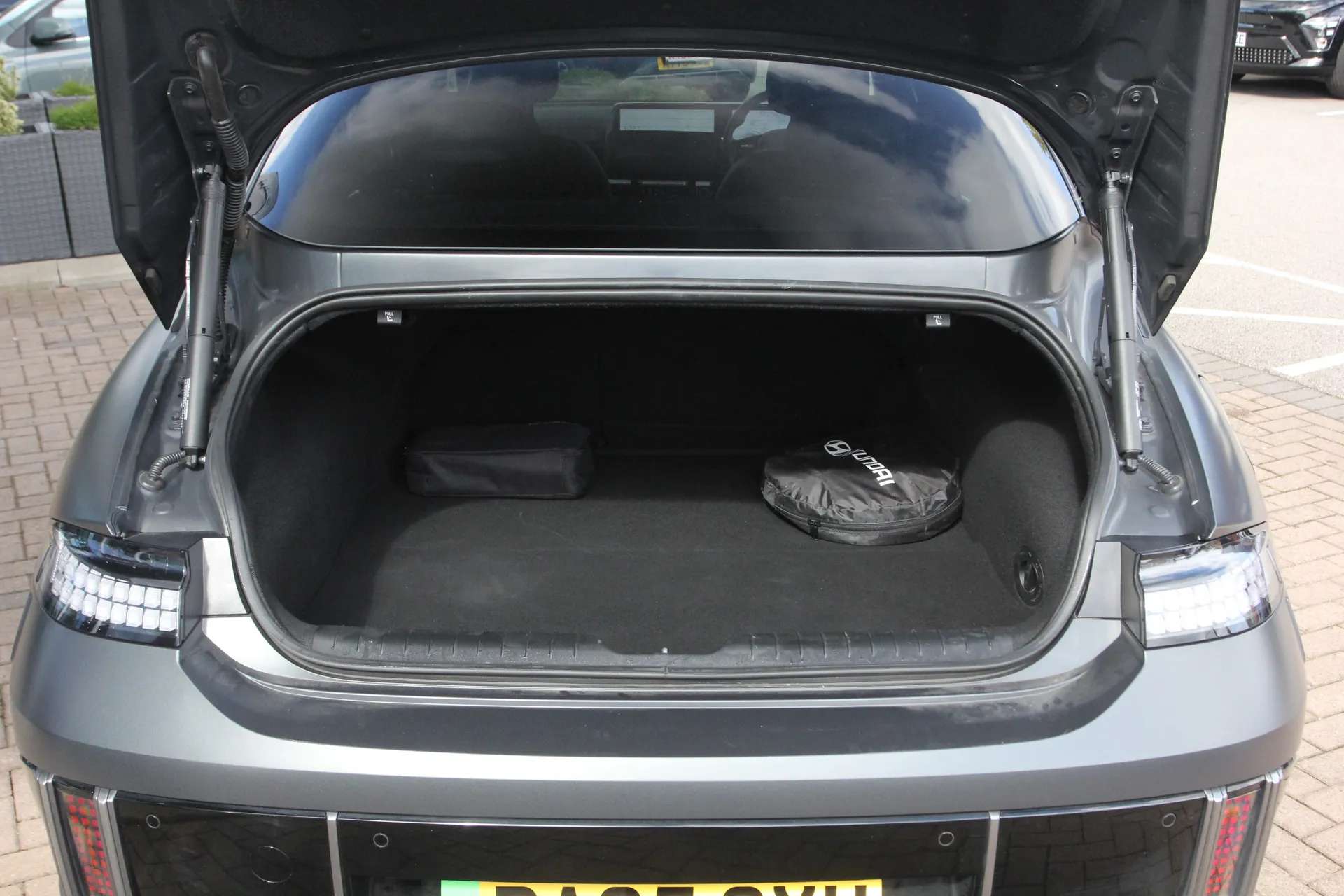 2025 HYUNDAI IONIQ 6 2025 HYUNDAI IONIQ 6