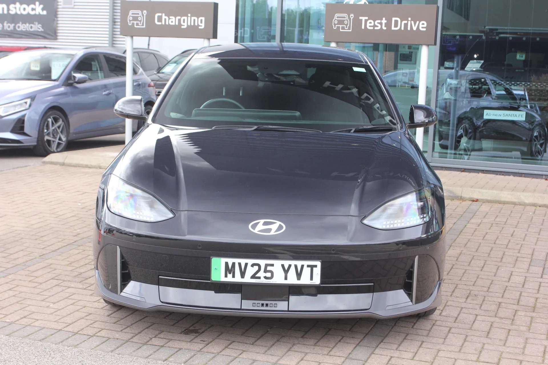 A 2025 HYUNDAI IONIQ 6 168kW Premium 77kWh 4dr Auto ZERO DEPOSIT FINANCE AVAILABLE A 2025 HYUNDAI IONIQ 6 168kW Premium 77kWh 4dr Auto ZERO DEPOSIT FINANCE AVAILABLE