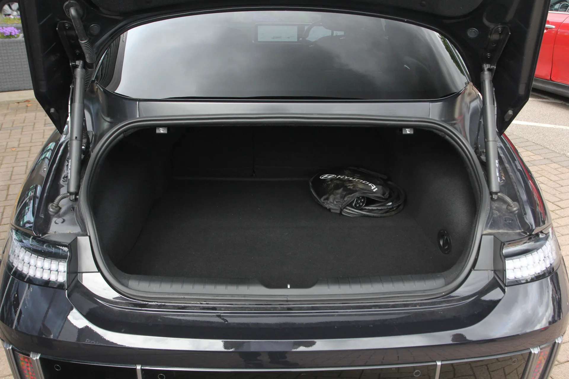 2025 HYUNDAI IONIQ 6 2025 HYUNDAI IONIQ 6