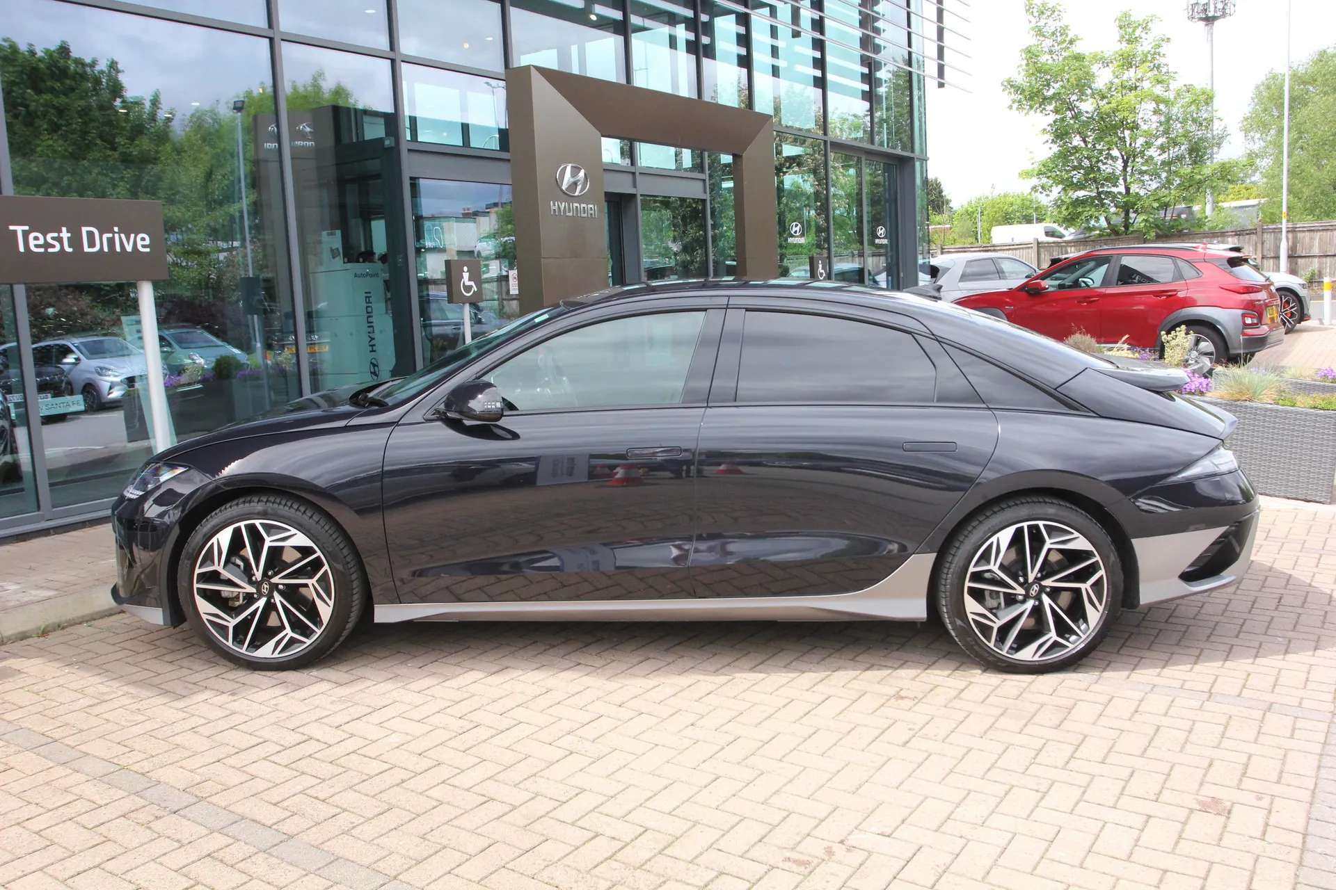 2025 HYUNDAI IONIQ 6 2025 HYUNDAI IONIQ 6