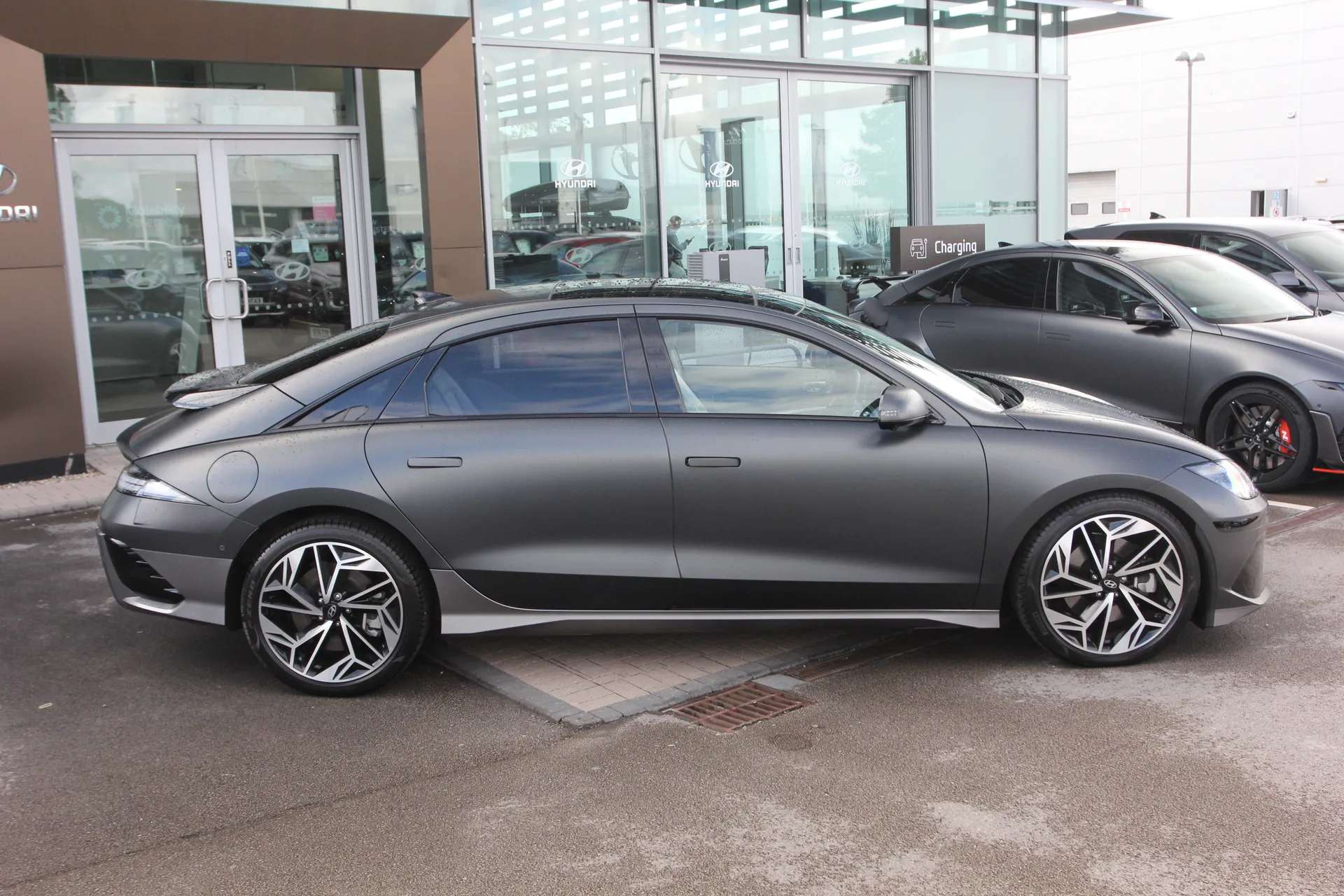 A 2025 HYUNDAI IONIQ 6 168kW Ultimate 77kWh 4dr Auto A 2025 HYUNDAI IONIQ 6 168kW Ultimate 77kWh 4dr Auto