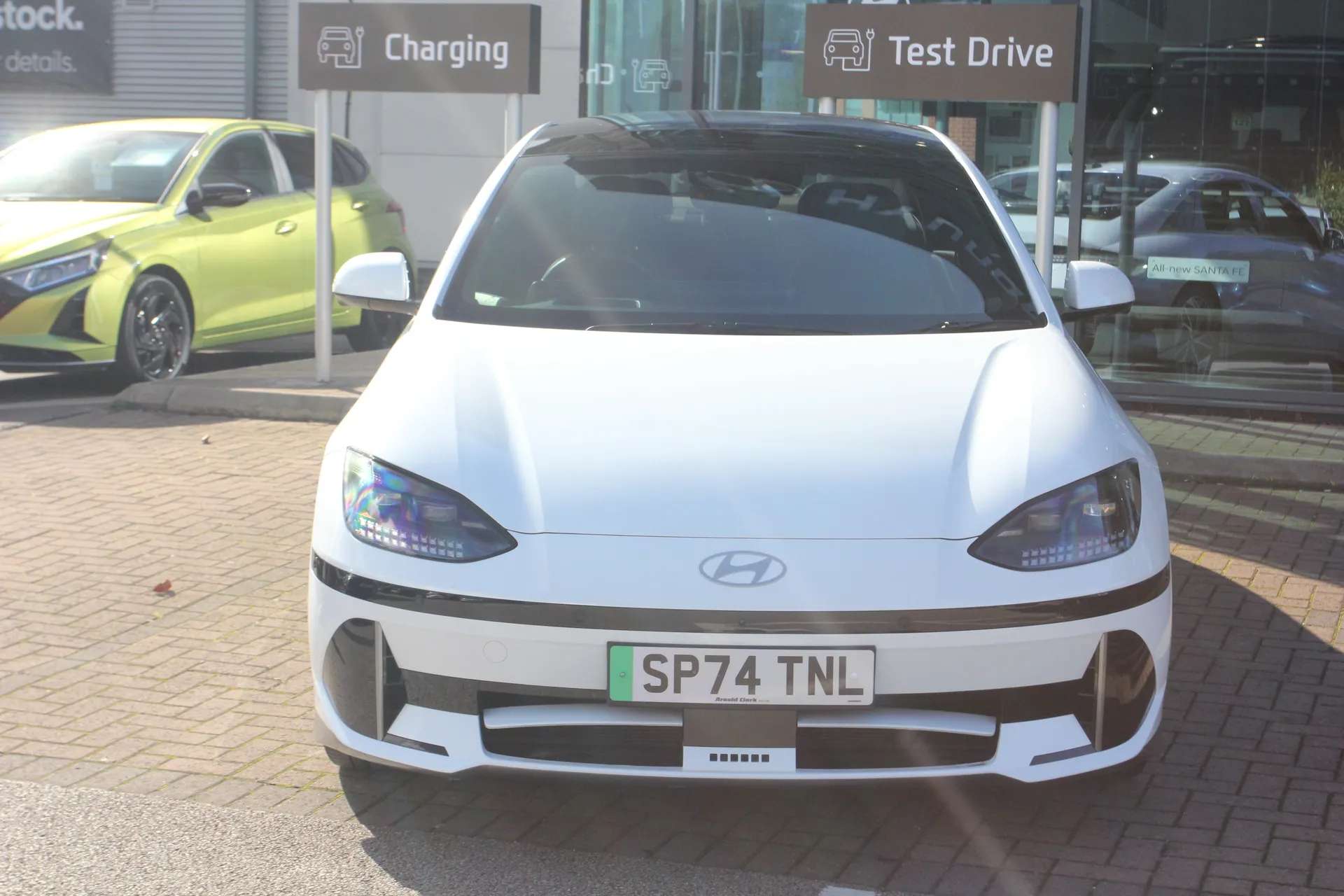 A 2024 HYUNDAI IONIQ 6 168kW Premium 77kWh 4dr Auto ZERO DEPOSIT FINANCE AVAILABLE A 2024 HYUNDAI IONIQ 6 168kW Premium 77kWh 4dr Auto ZERO DEPOSIT FINANCE AVAILABLE