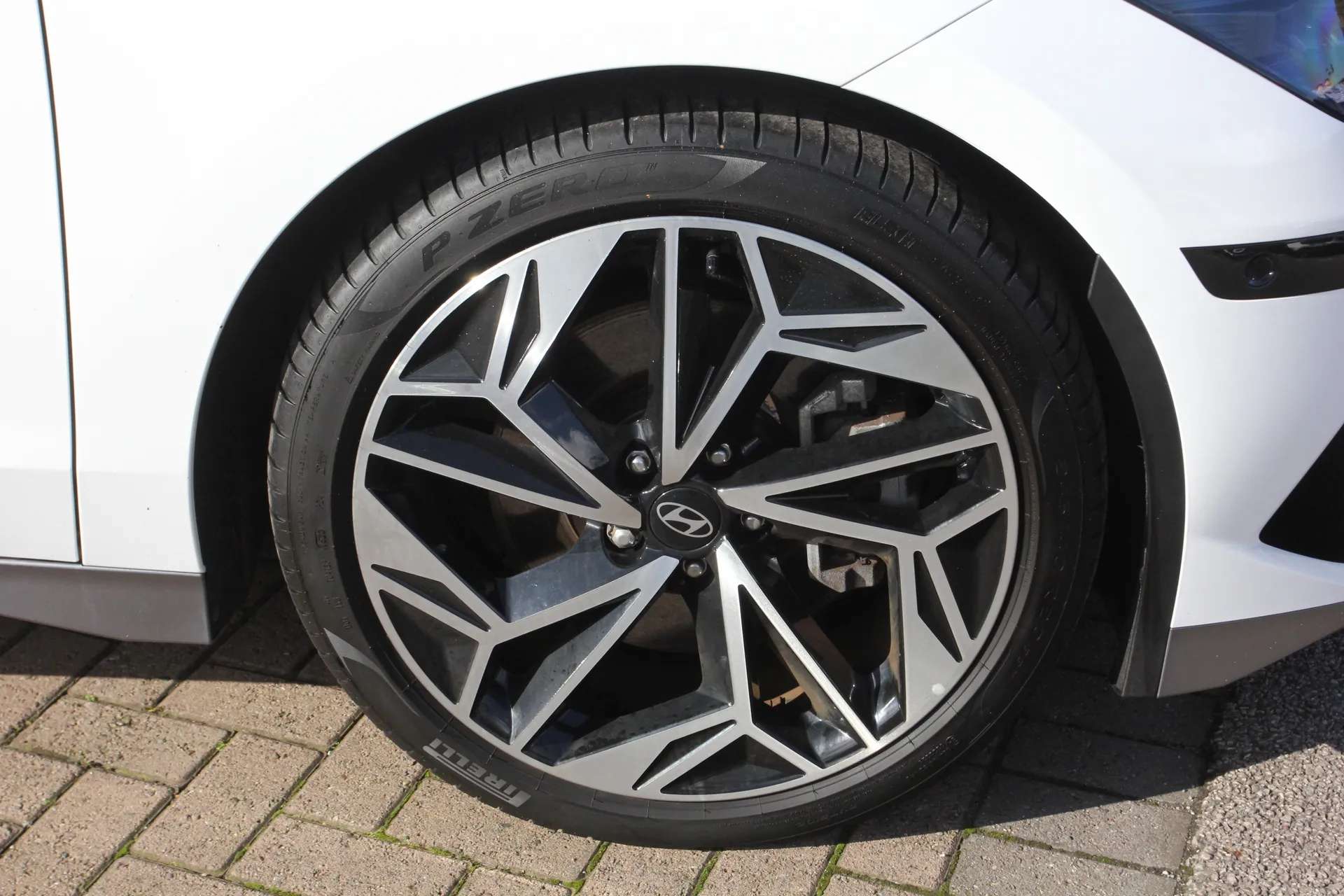 2024 HYUNDAI IONIQ 6 2024 HYUNDAI IONIQ 6