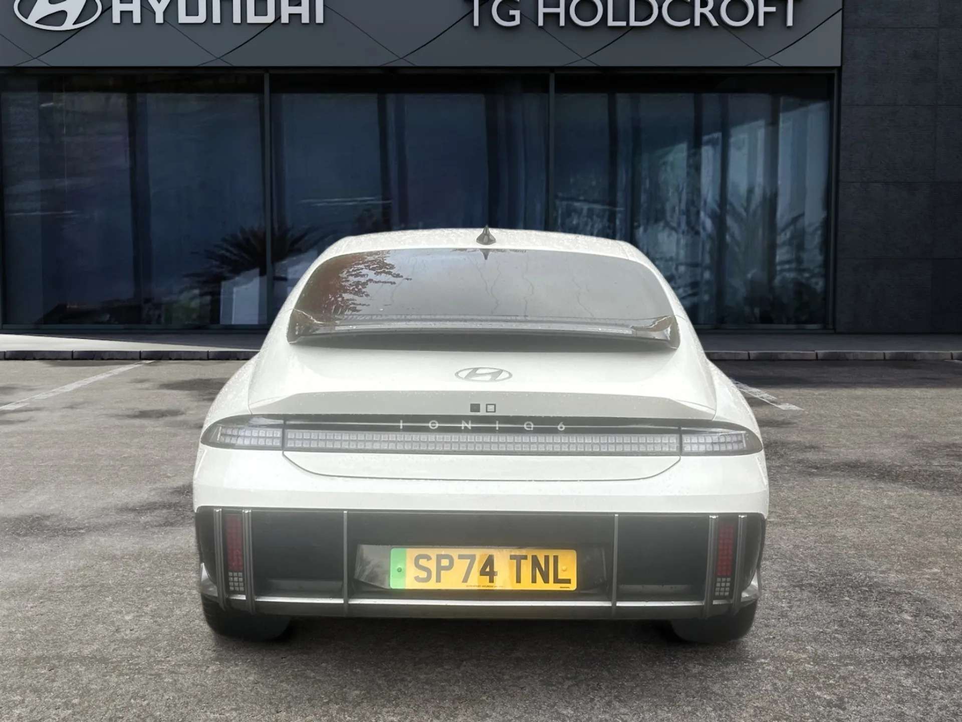 A 2024 HYUNDAI IONIQ 6 168kW Ultimate 77kWh 4dr Auto A 2024 HYUNDAI IONIQ 6 168kW Ultimate 77kWh 4dr Auto