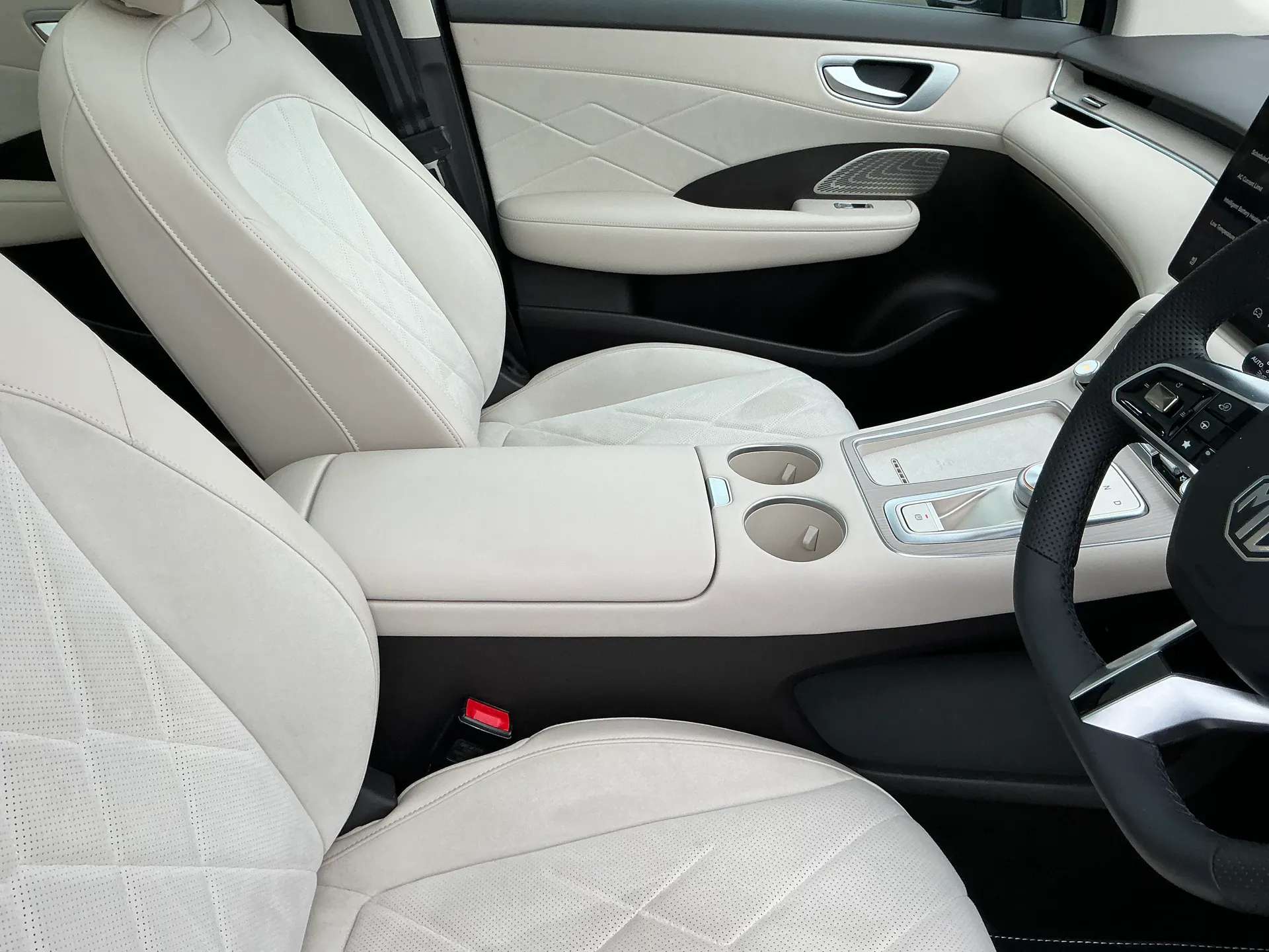 2025 MG MOTOR UK MGS6 2025 MG MOTOR UK MGS6