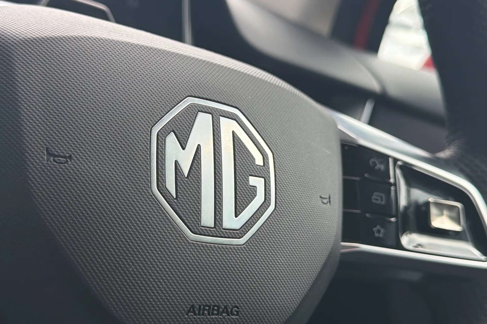 2025 MG MGS6 2025 MG MGS6