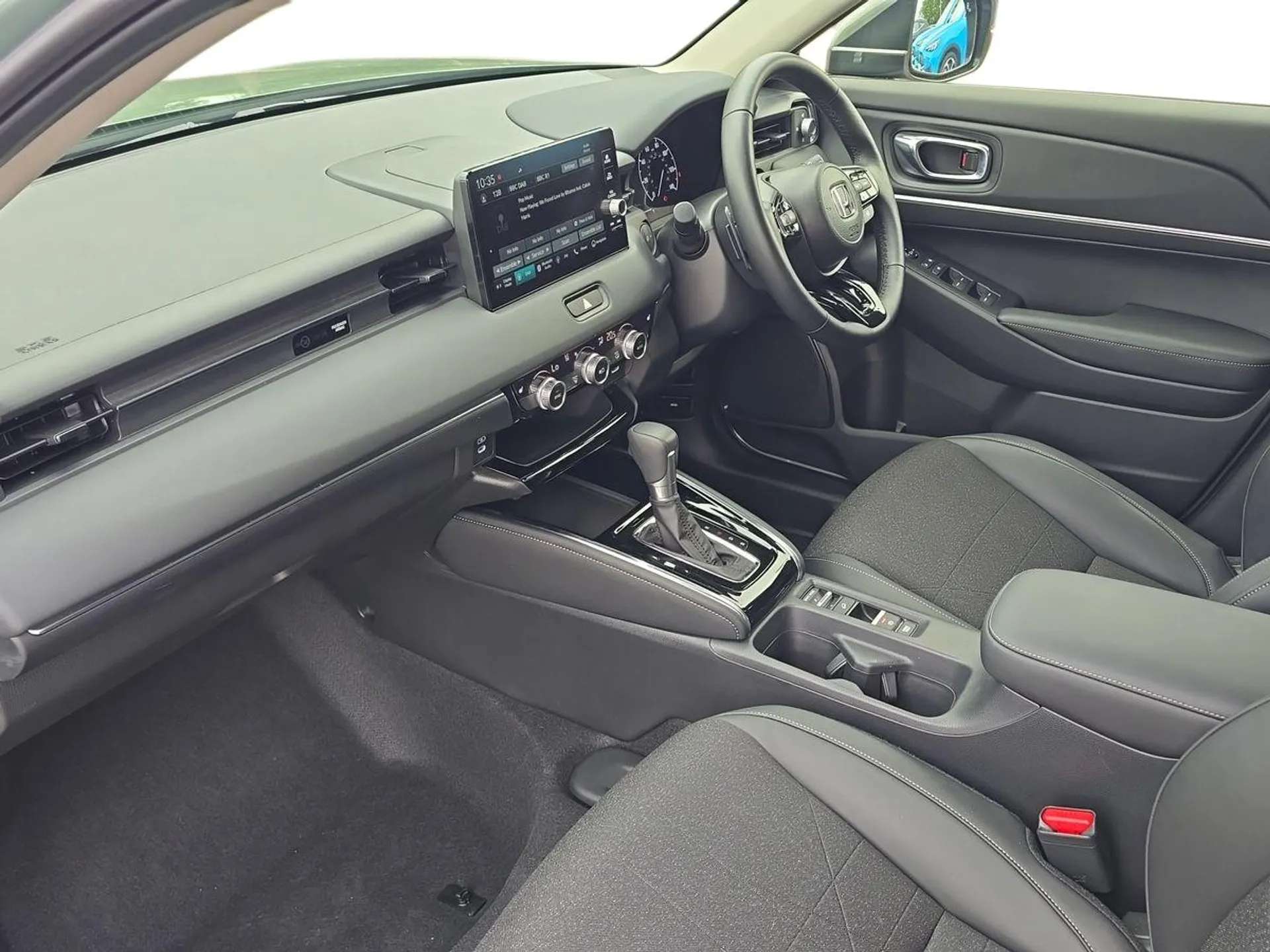 A 2024 HONDA HR-V 1.5 eHEV Advance 5dr CVT A 2024 HONDA HR-V 1.5 eHEV Advance 5dr CVT