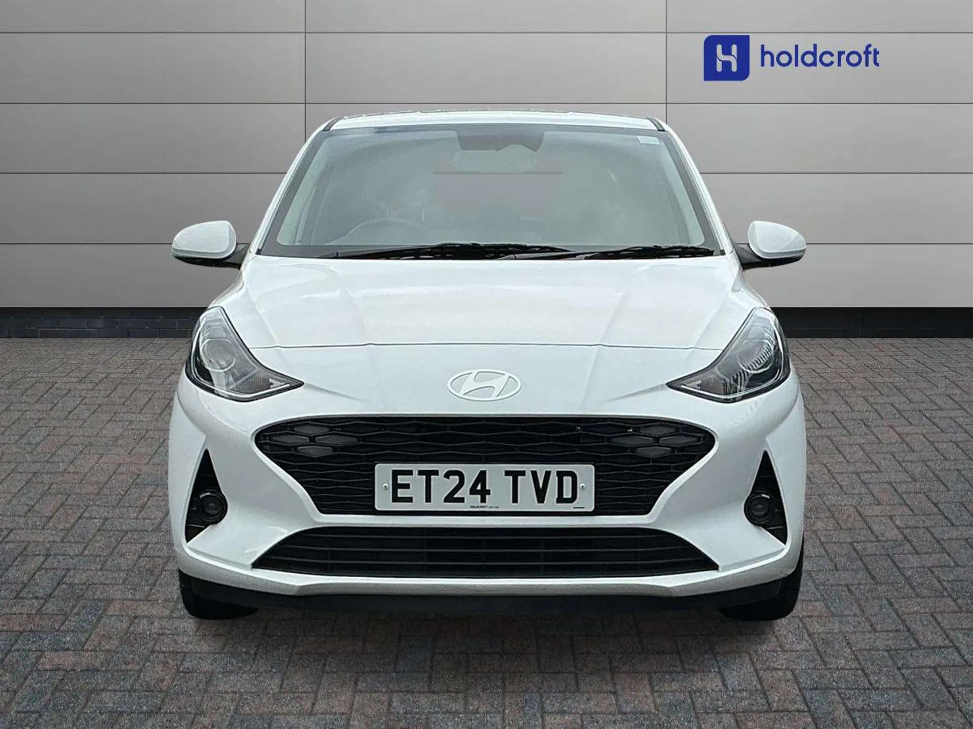 2024 HYUNDAI I10 2024 HYUNDAI I10