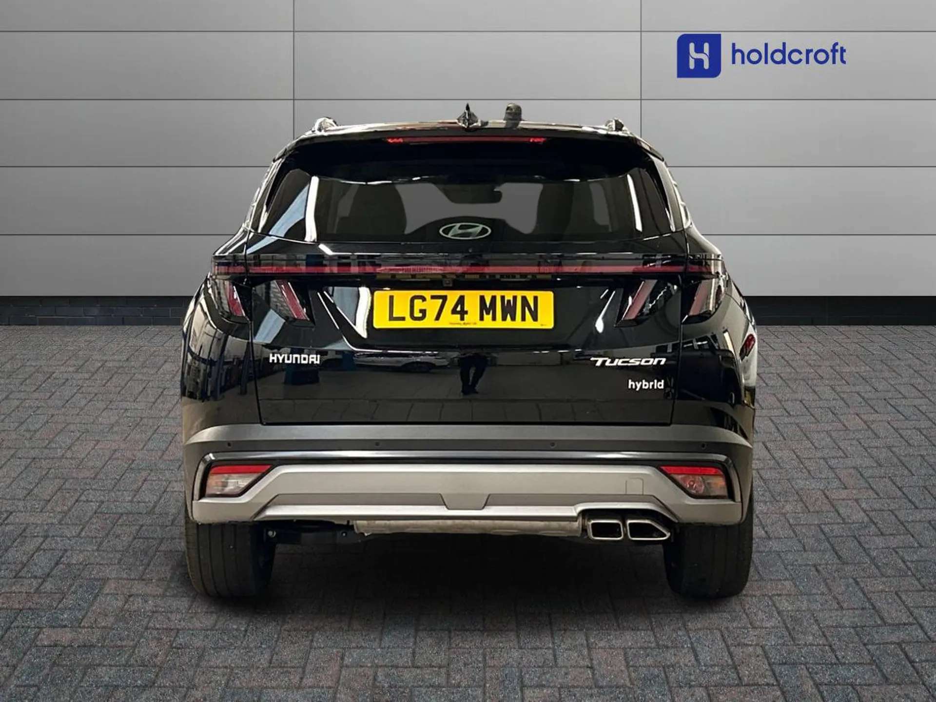 A 2024 HYUNDAI TUCSON 1.6T Hybrid Ultimate 5dr Auto - ZERO DEPOSIT FINANCE & CASHBACK AVAILABLE A 2024 HYUNDAI TUCSON 1.6T Hybrid Ultimate 5dr Auto - ZERO DEPOSIT FINANCE & CASHBACK AVAILABLE