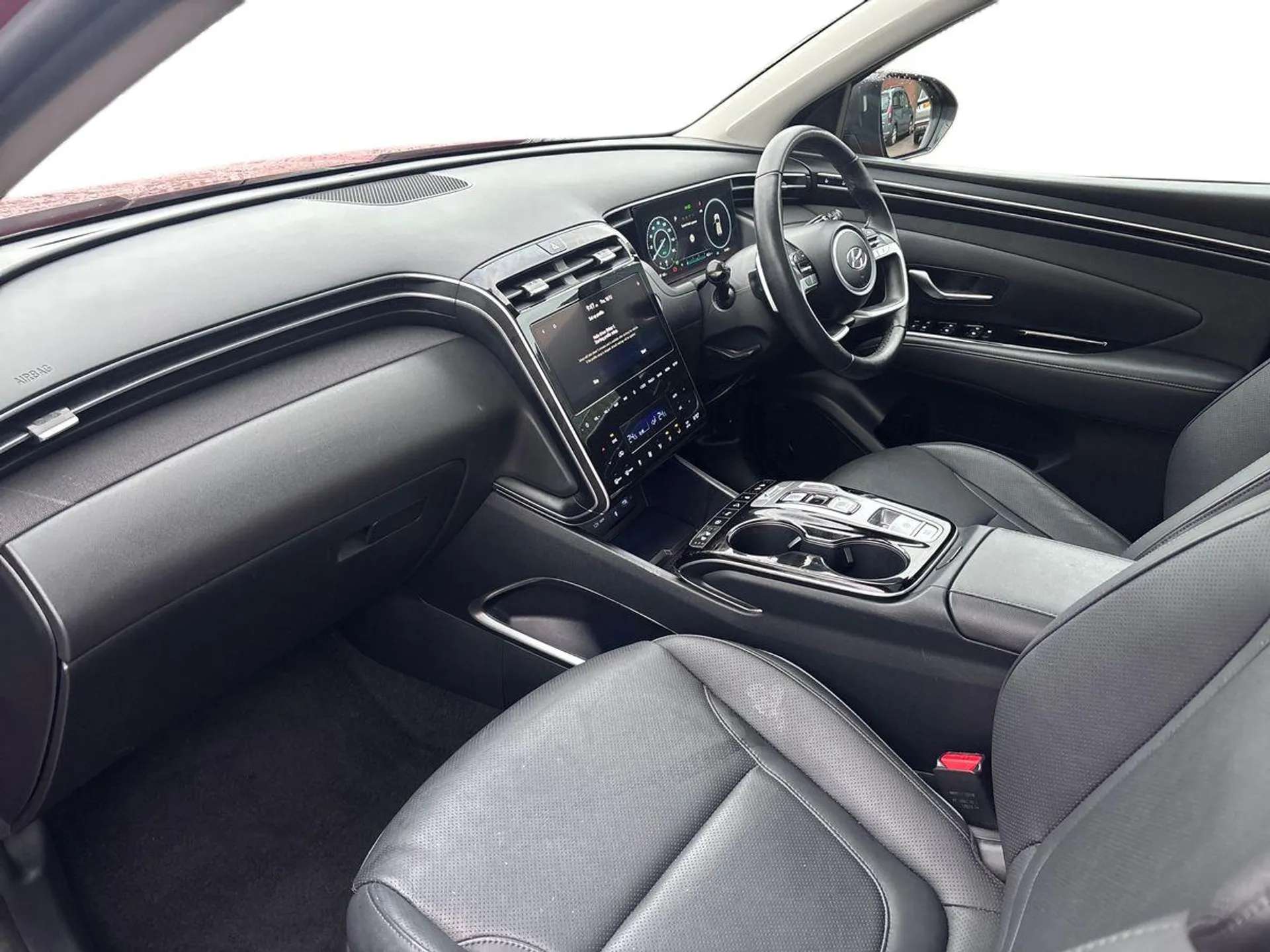 A 2023 HYUNDAI TUCSON 1.6 TGDi Hybrid 230 Ultimate 5dr 2WD Auto ZERO DEPOSIT FINANCE AVAILABLE A 2023 HYUNDAI TUCSON 1.6 TGDi Hybrid 230 Ultimate 5dr 2WD Auto ZERO DEPOSIT FINANCE AVAILABLE