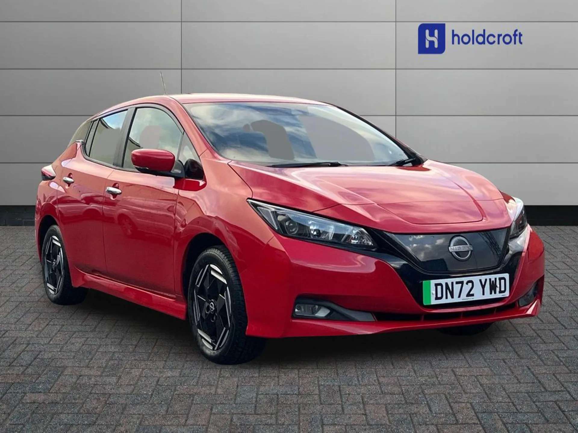 A 2022 NISSAN LEAF 110kW Acenta 39kWh 5dr Auto A 2022 NISSAN LEAF 110kW Acenta 39kWh 5dr Auto