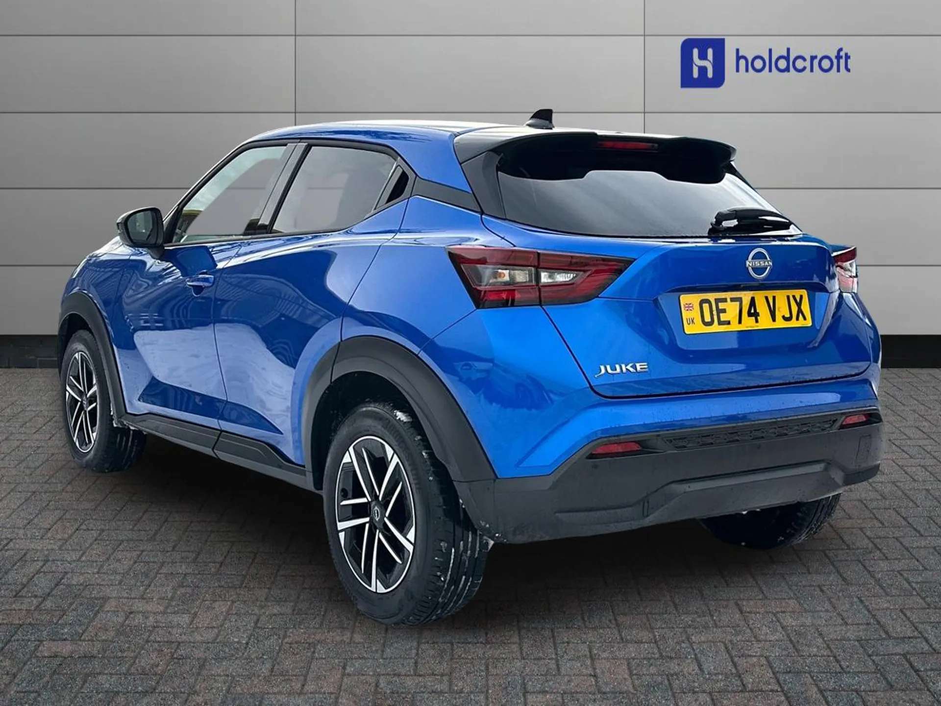 A 2024 NISSAN JUKE 1.0 DiG-T N-Connecta 5dr A 2024 NISSAN JUKE 1.0 DiG-T N-Connecta 5dr