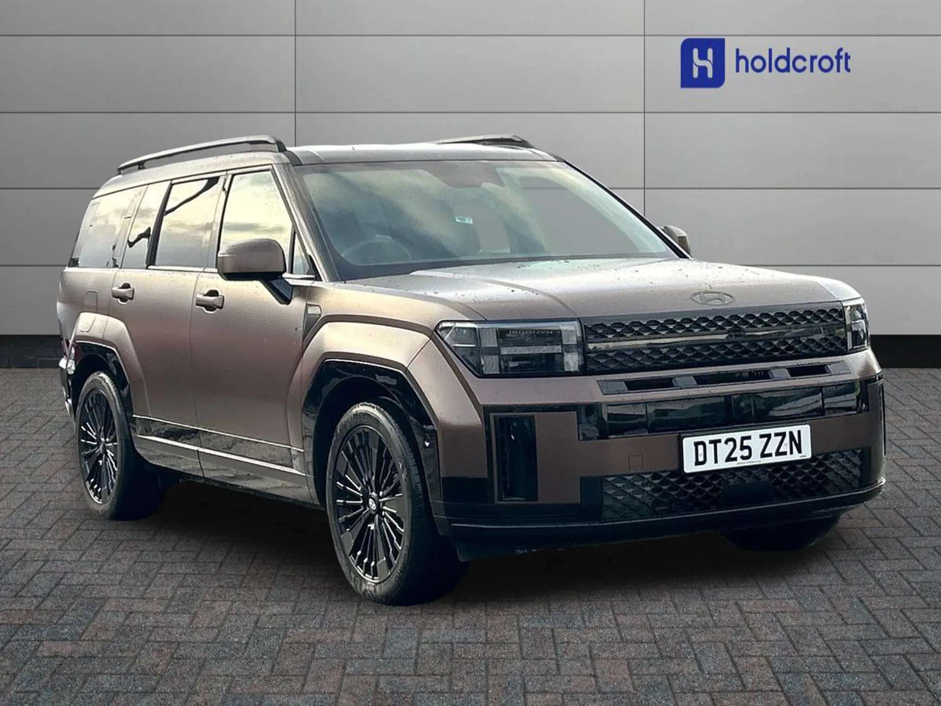 Check out this Hyundai Santa Fe 2025 Hybrid Electric Automatic