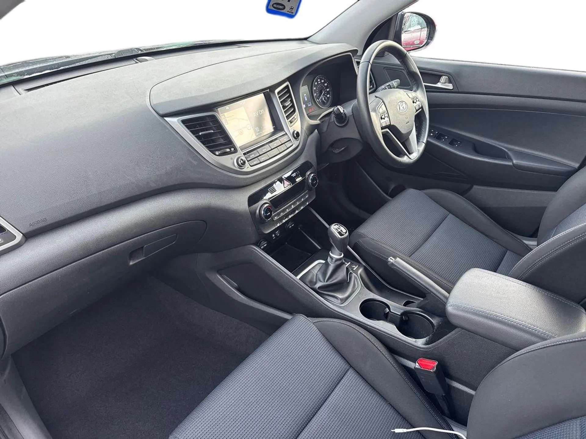 A 2018 HYUNDAI TUCSON 1.6 GDi Blue Drive SE Nav 5dr 2WD A 2018 HYUNDAI TUCSON 1.6 GDi Blue Drive SE Nav 5dr 2WD