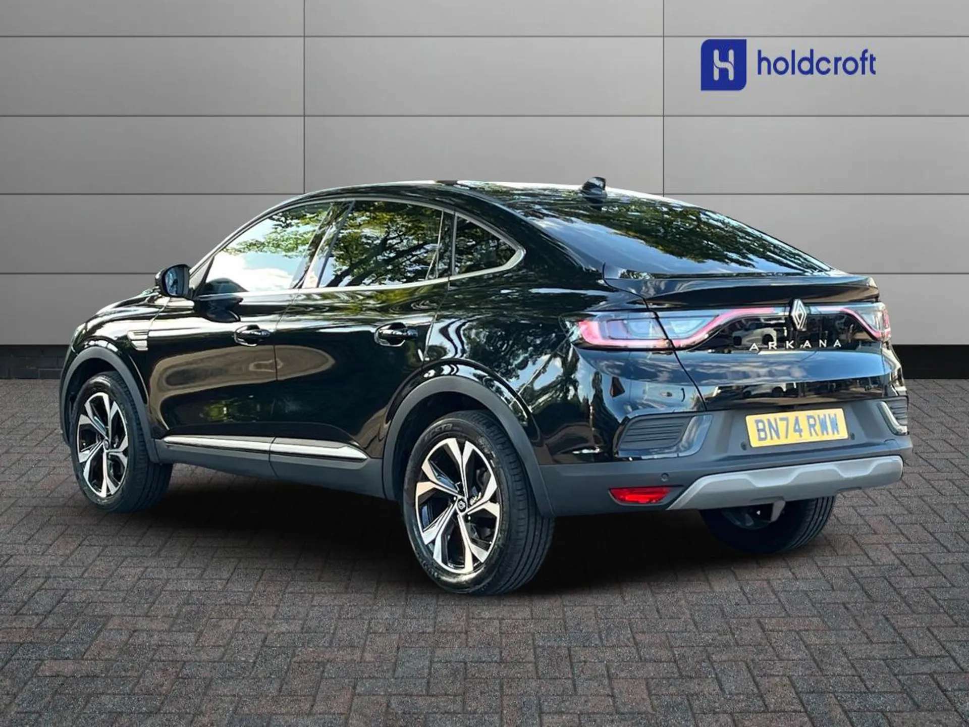 A 2024 RENAULT ARKANA 1.6 E-Tech FHEV 145 Techno 5dr Auto A 2024 RENAULT ARKANA 1.6 E-Tech FHEV 145 Techno 5dr Auto