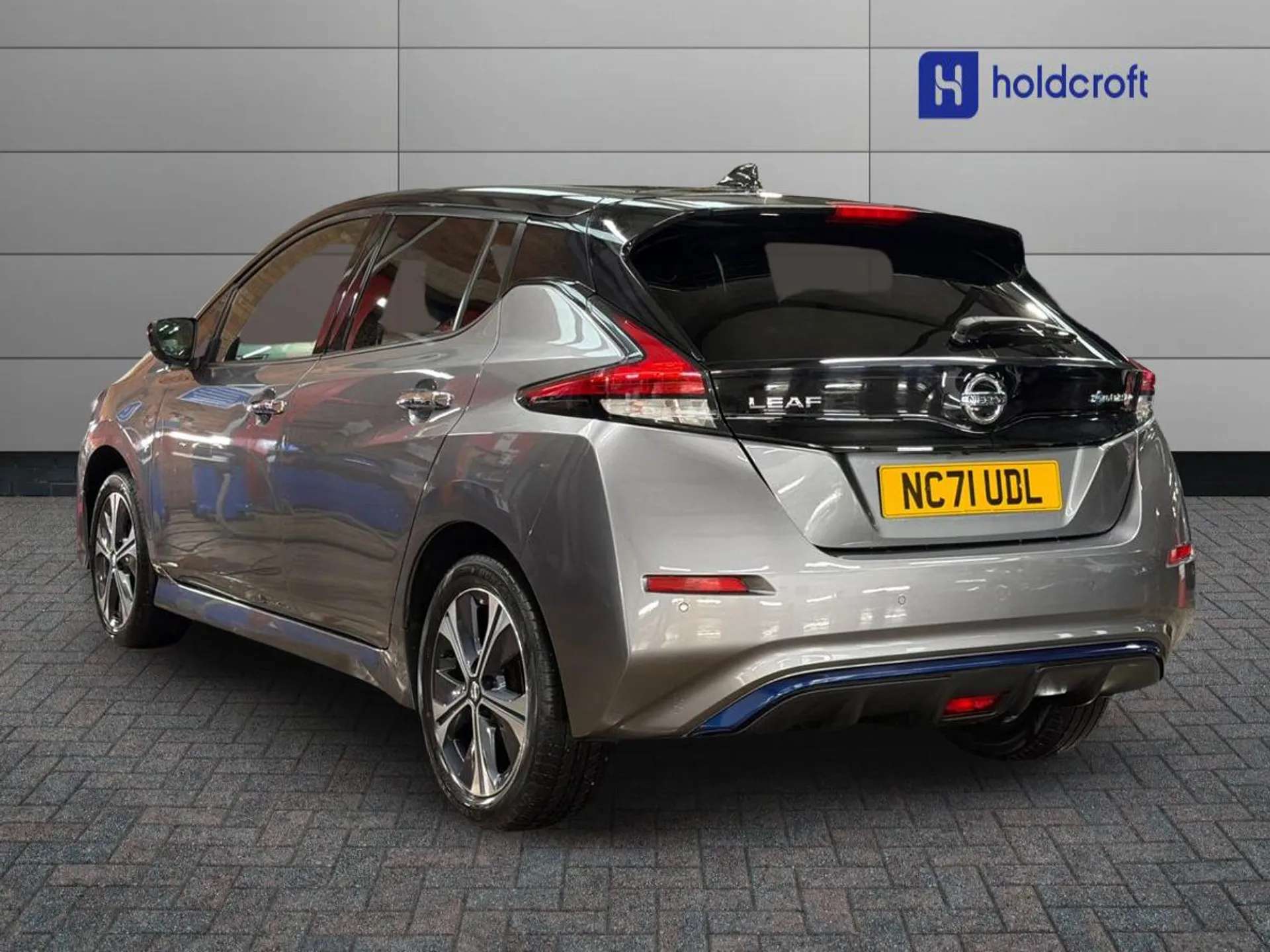 A 2021 NISSAN LEAF 160kW e+ N-Connecta 62kWh 5dr Auto A 2021 NISSAN LEAF 160kW e+ N-Connecta 62kWh 5dr Auto