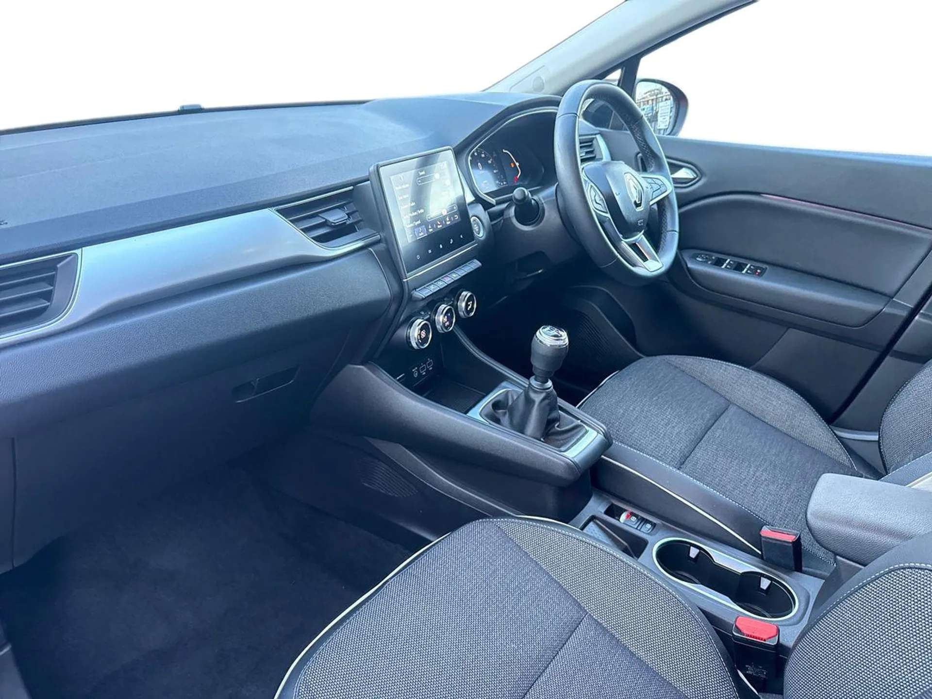 A 2022 RENAULT CAPTUR 1.0 TCE 90 Techno 5dr A 2022 RENAULT CAPTUR 1.0 TCE 90 Techno 5dr