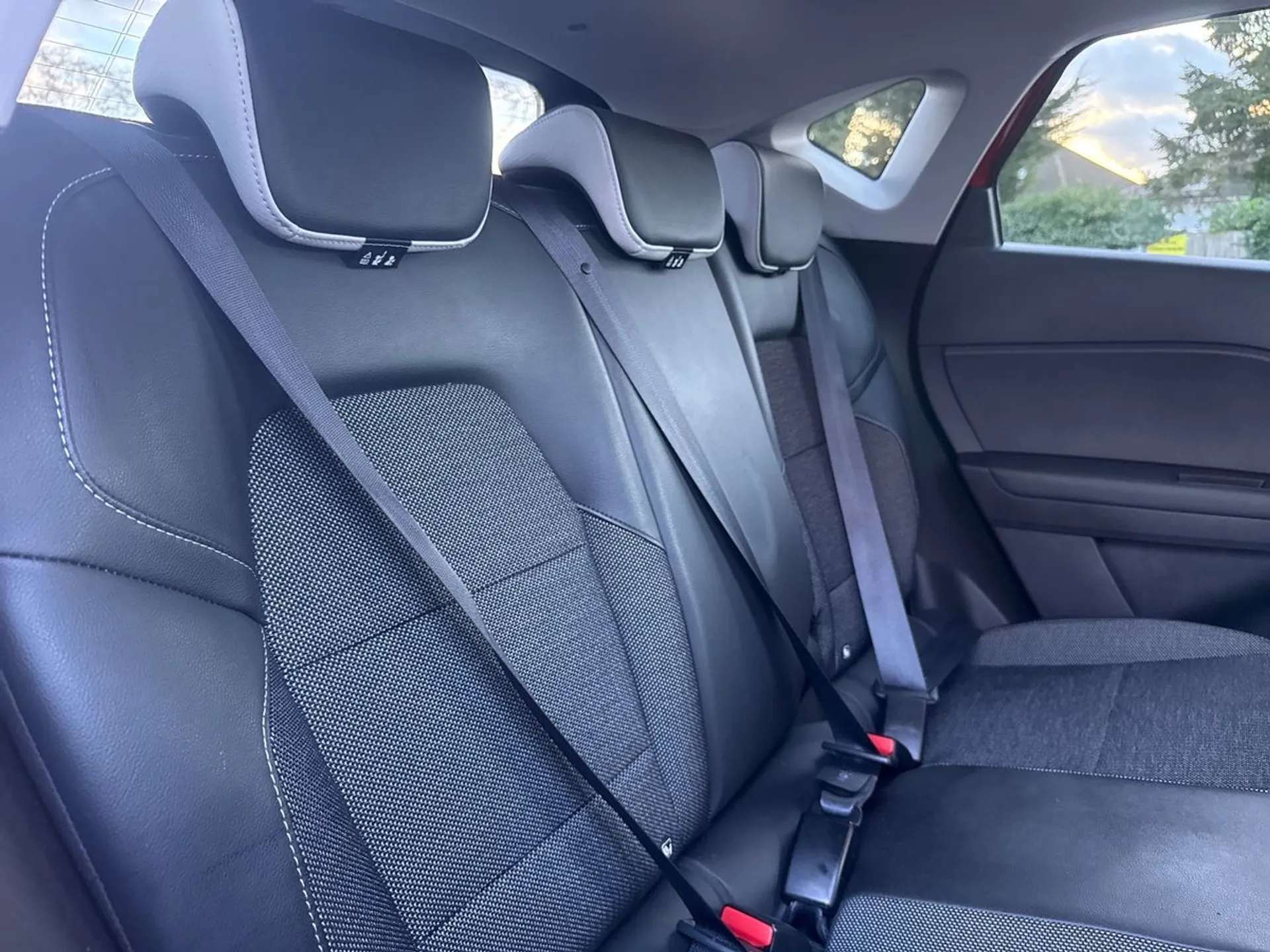 2022 RENAULT CAPTUR 2022 RENAULT CAPTUR