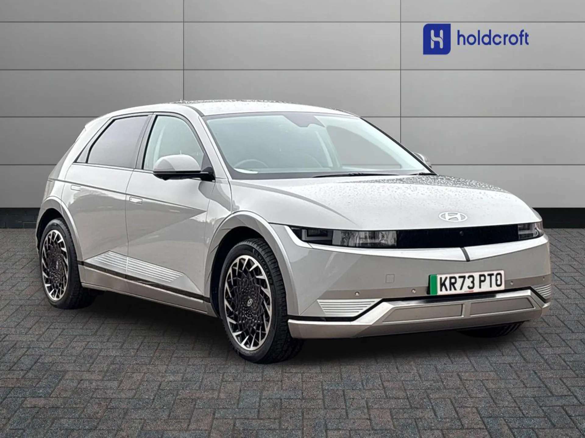 A 2023 HYUNDAI IONIQ 5 168kW Ultimate 77 kWh 5dr Auto - ZERO DEPOSIT FINANCE AND CASHBACK AVAILABLE A 2023 HYUNDAI IONIQ 5 168kW Ultimate 77 kWh 5dr Auto - ZERO DEPOSIT FINANCE AND CASHBACK AVAILABLE