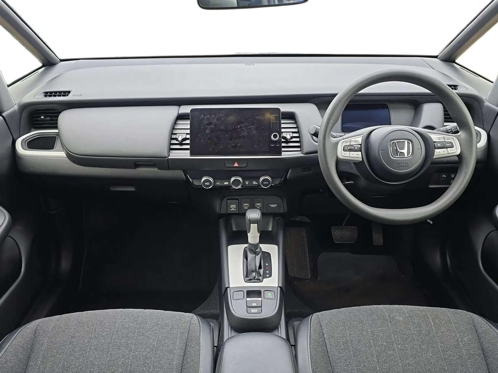 A 2020 HONDA JAZZ 1.5 i-MMD Hybrid SR 5dr eCVT A 2020 HONDA JAZZ 1.5 i-MMD Hybrid SR 5dr eCVT