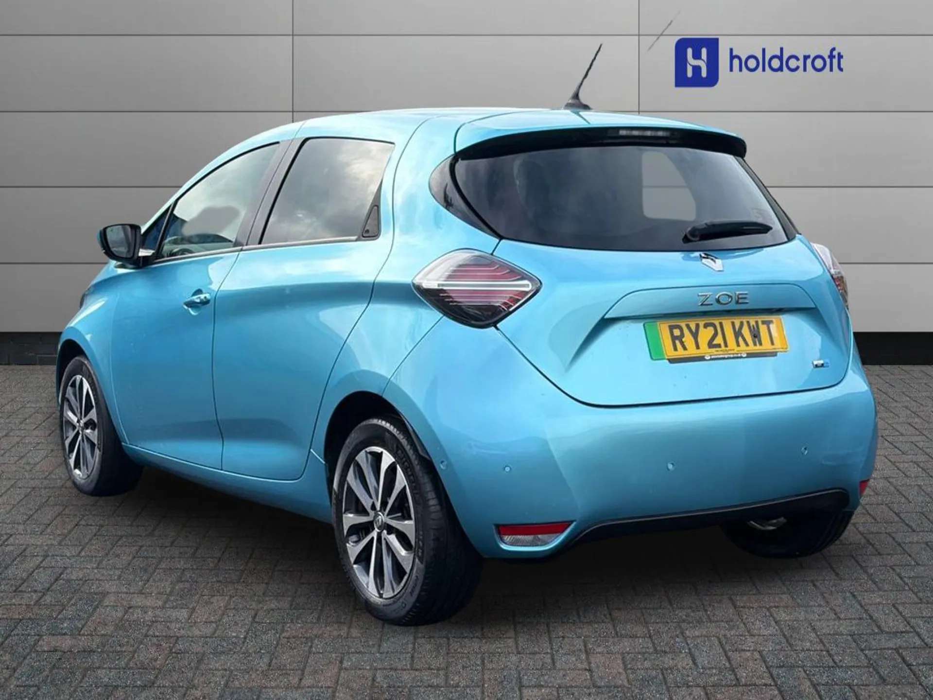 A 2021 RENAULT ZOE 100kW GT Line R135 50kWh Rapid Charge 5dr Auto A 2021 RENAULT ZOE 100kW GT Line R135 50kWh Rapid Charge 5dr Auto