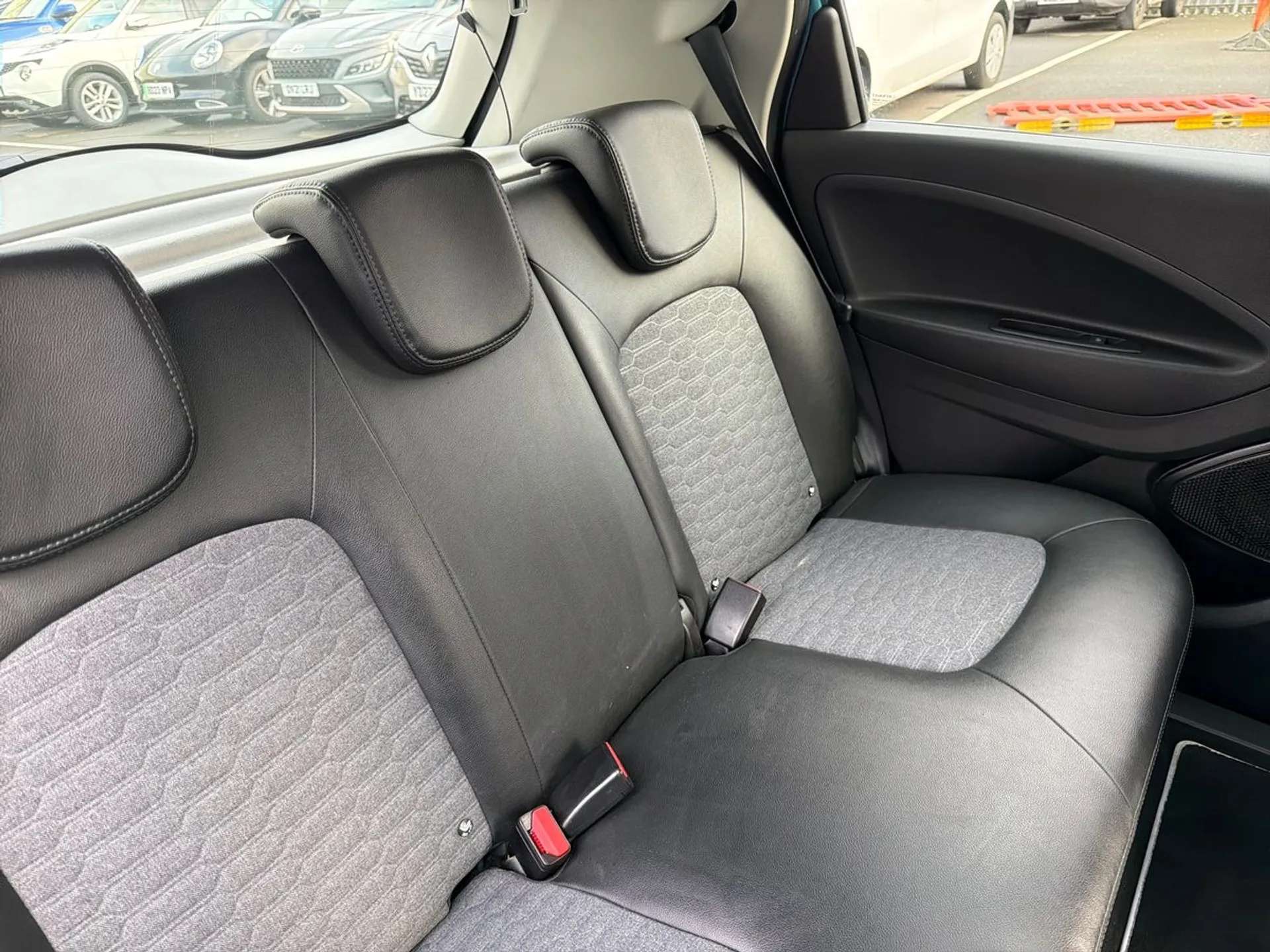 2021 RENAULT ZOE 2021 RENAULT ZOE