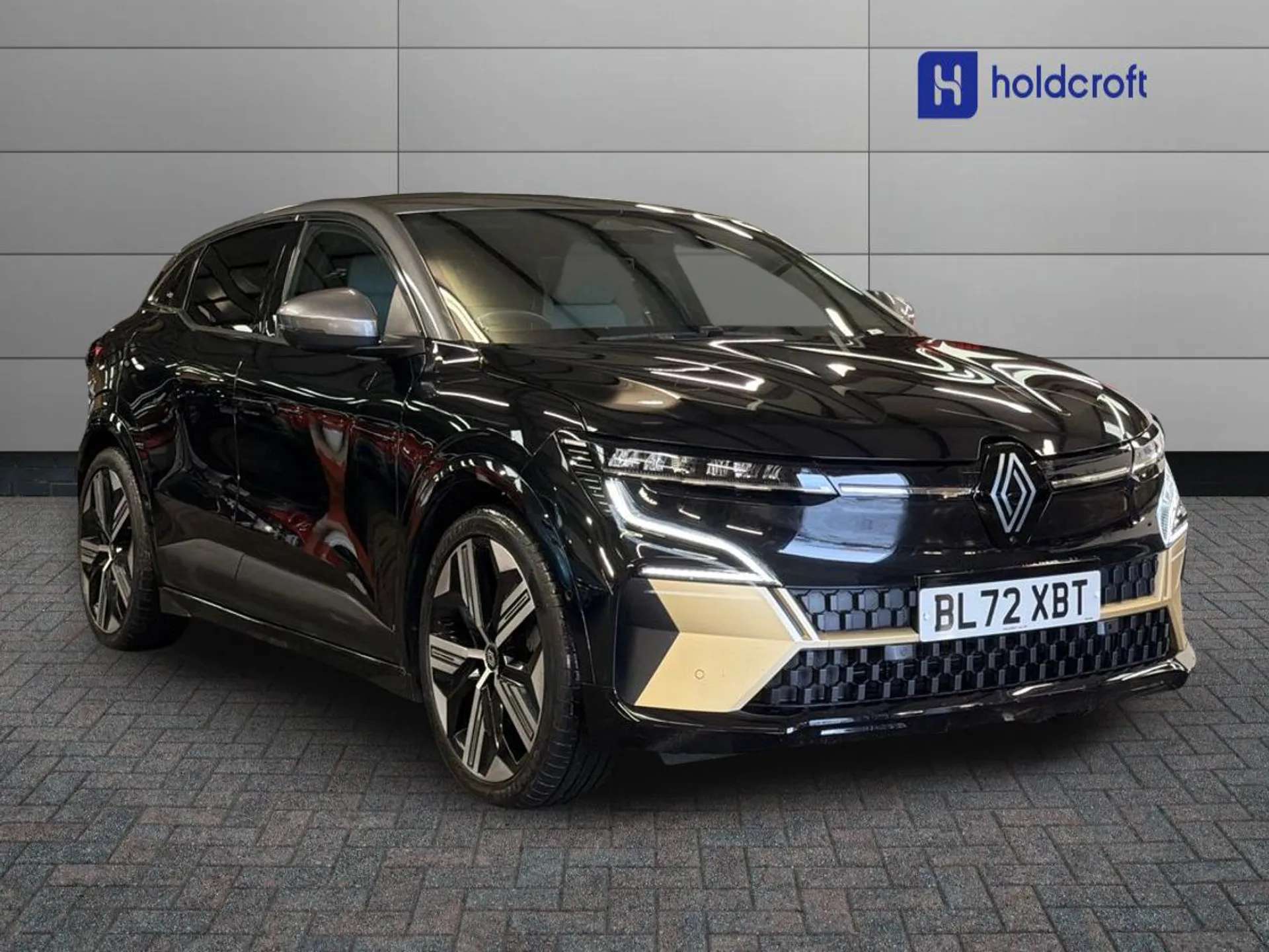 A 2022 RENAULT MEGANE E-TECH EV60 160kW Launch Edition 60kWh OC 5dr Auto A 2022 RENAULT MEGANE E-TECH EV60 160kW Launch Edition 60kWh OC 5dr Auto