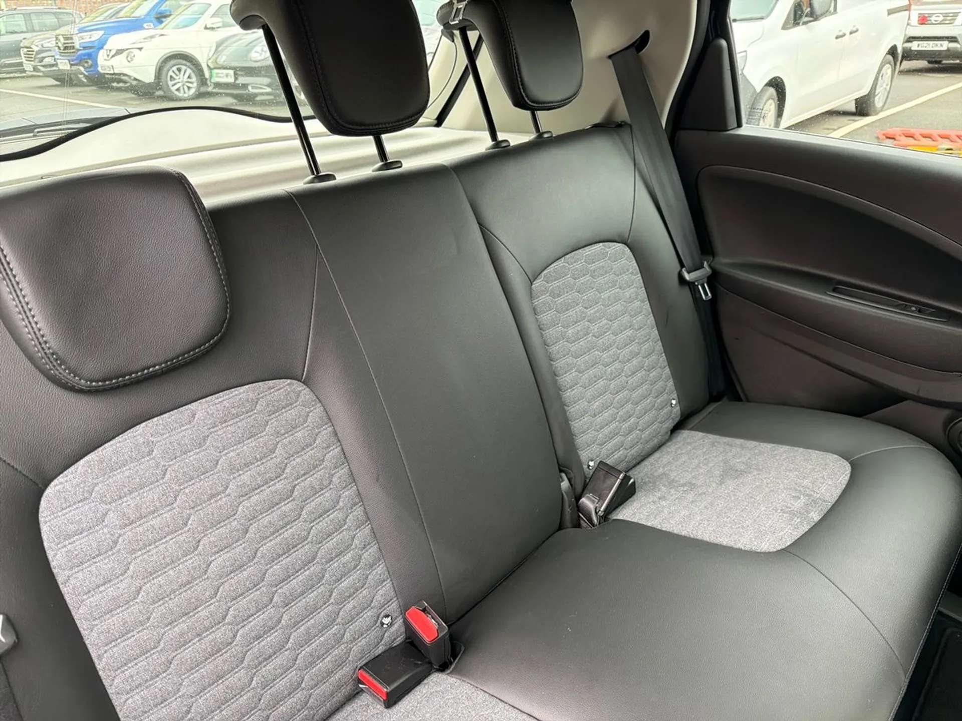 2021 RENAULT ZOE 2021 RENAULT ZOE