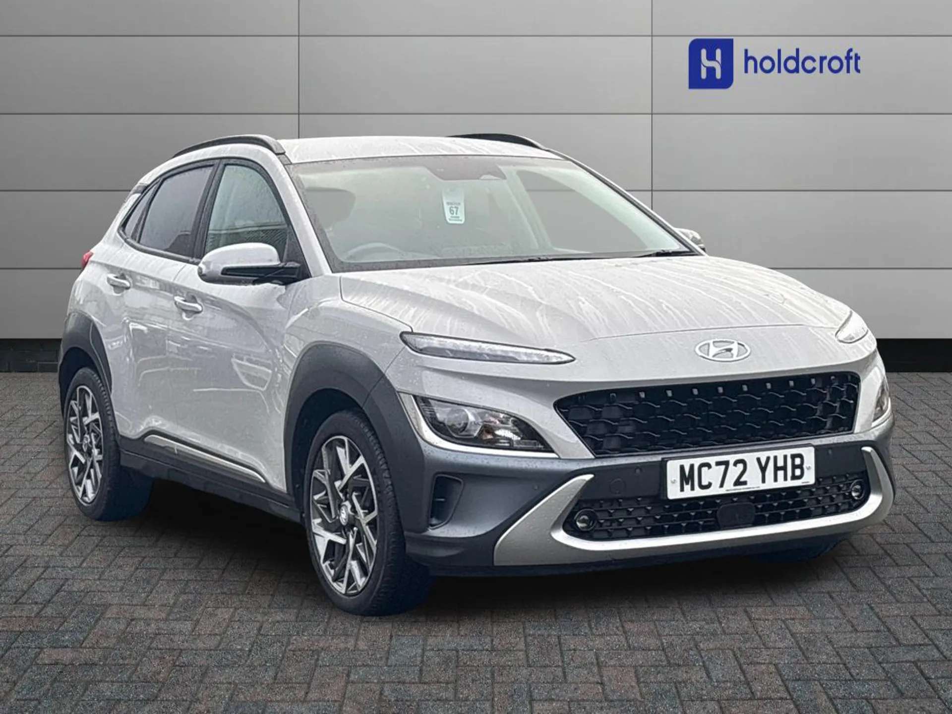 A 2023 HYUNDAI KONA 1.6 GDi Hybrid Premium 5dr DCT - ZERO DEPOSIT FINANCE AND CASHBACK AVAILABLE A 2023 HYUNDAI KONA 1.6 GDi Hybrid Premium 5dr DCT - ZERO DEPOSIT FINANCE AND CASHBACK AVAILABLE