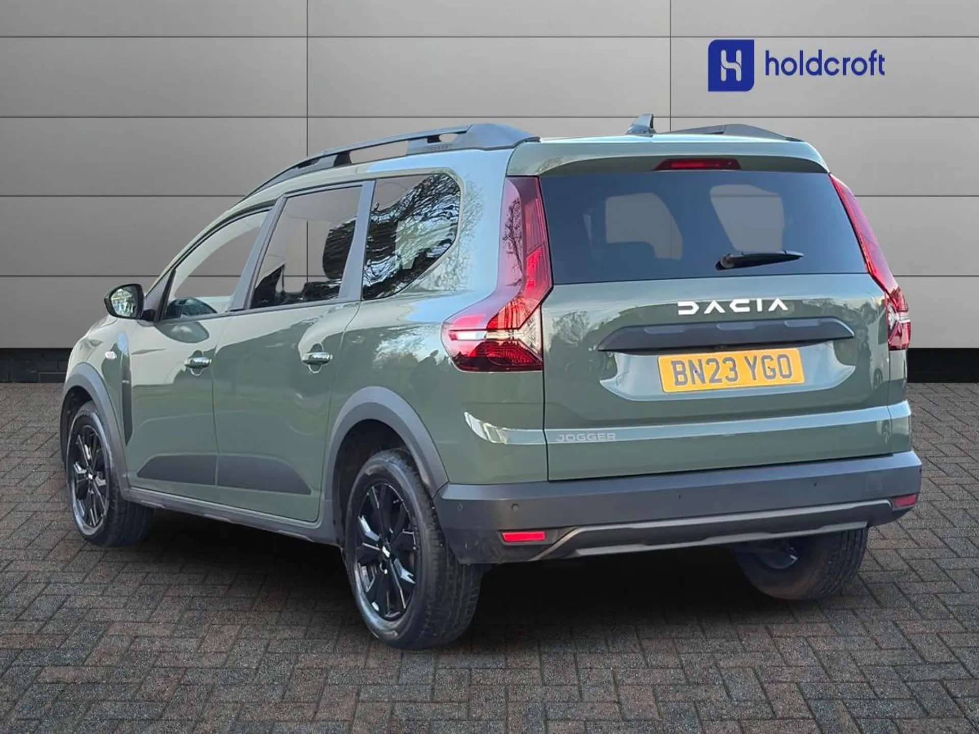 A 2023 DACIA JOGGER 1.0 TCe Extreme SE 5dr A 2023 DACIA JOGGER 1.0 TCe Extreme SE 5dr