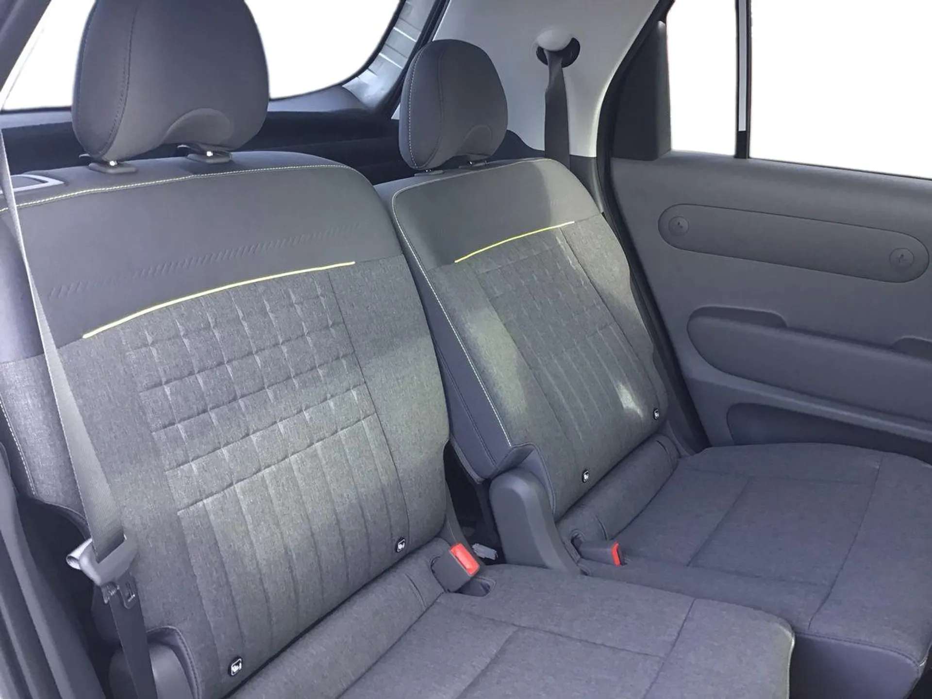 2025 HYUNDAI INSTER 2025 HYUNDAI INSTER