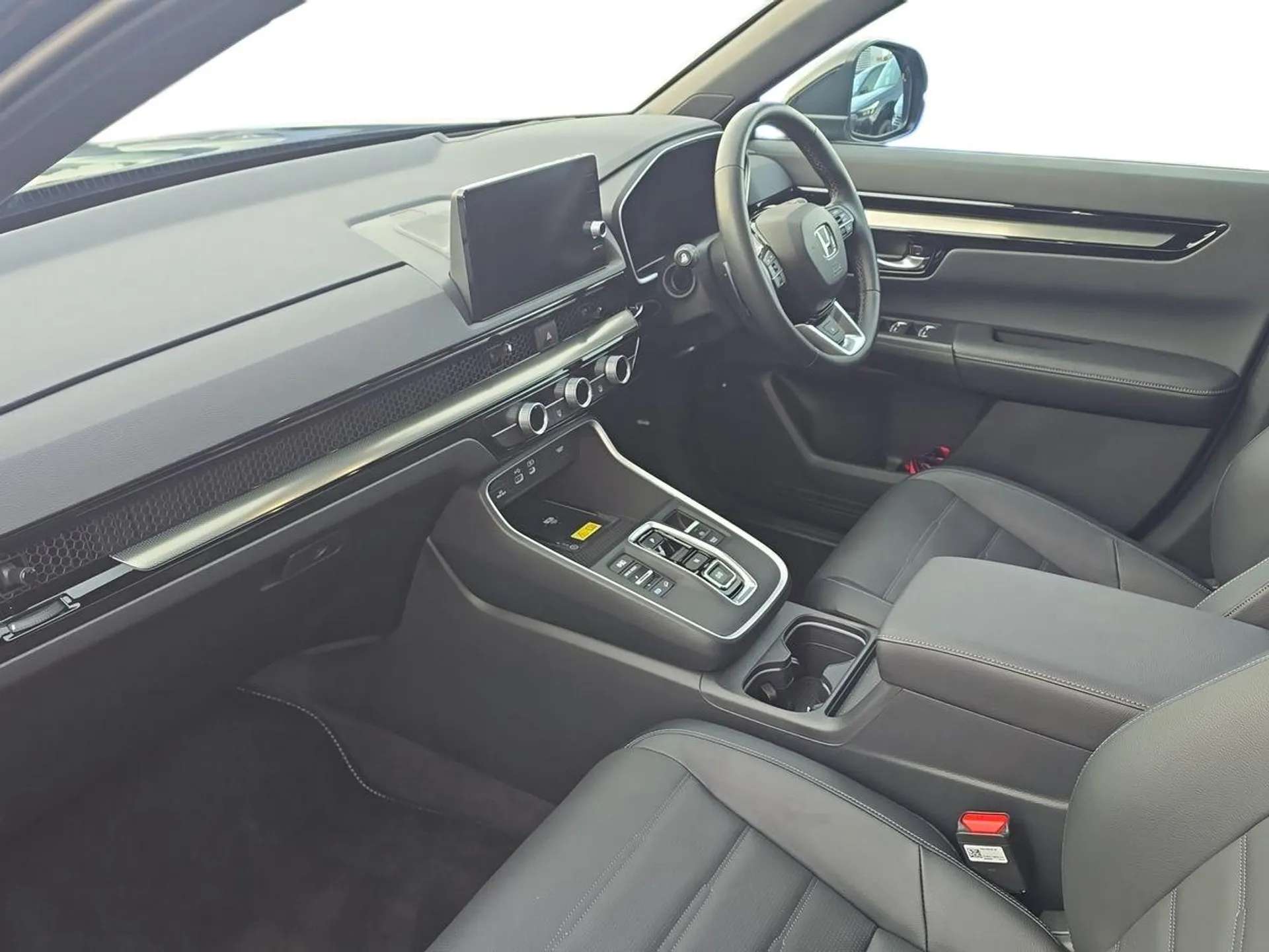 A 2025 HONDA CR-V 2.0 ePHEV Advance Tech 5dr eCVT A 2025 HONDA CR-V 2.0 ePHEV Advance Tech 5dr eCVT