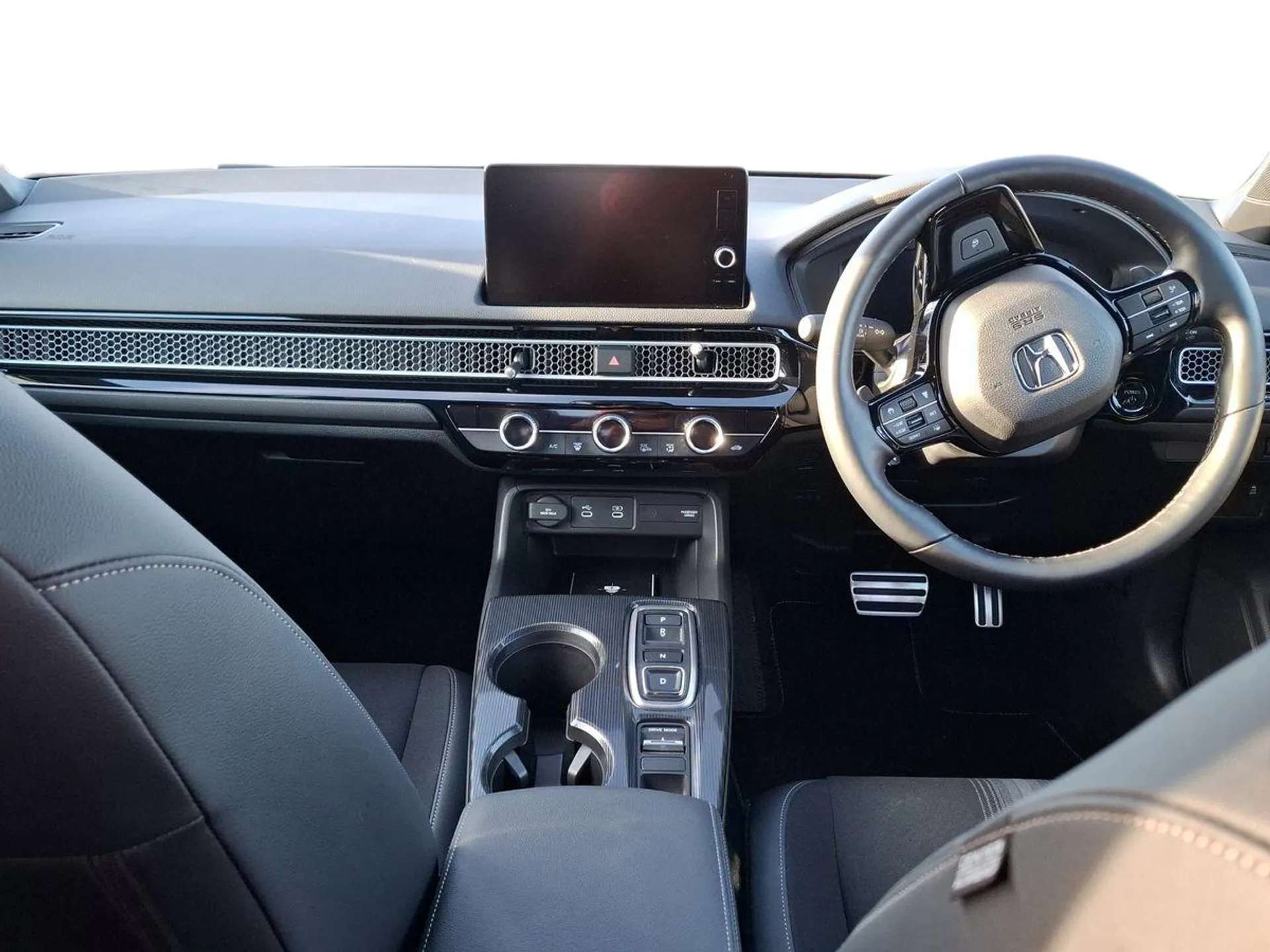 A 2025 HONDA CIVIC 2.0 eHEV Sport 5dr CVT A 2025 HONDA CIVIC 2.0 eHEV Sport 5dr CVT