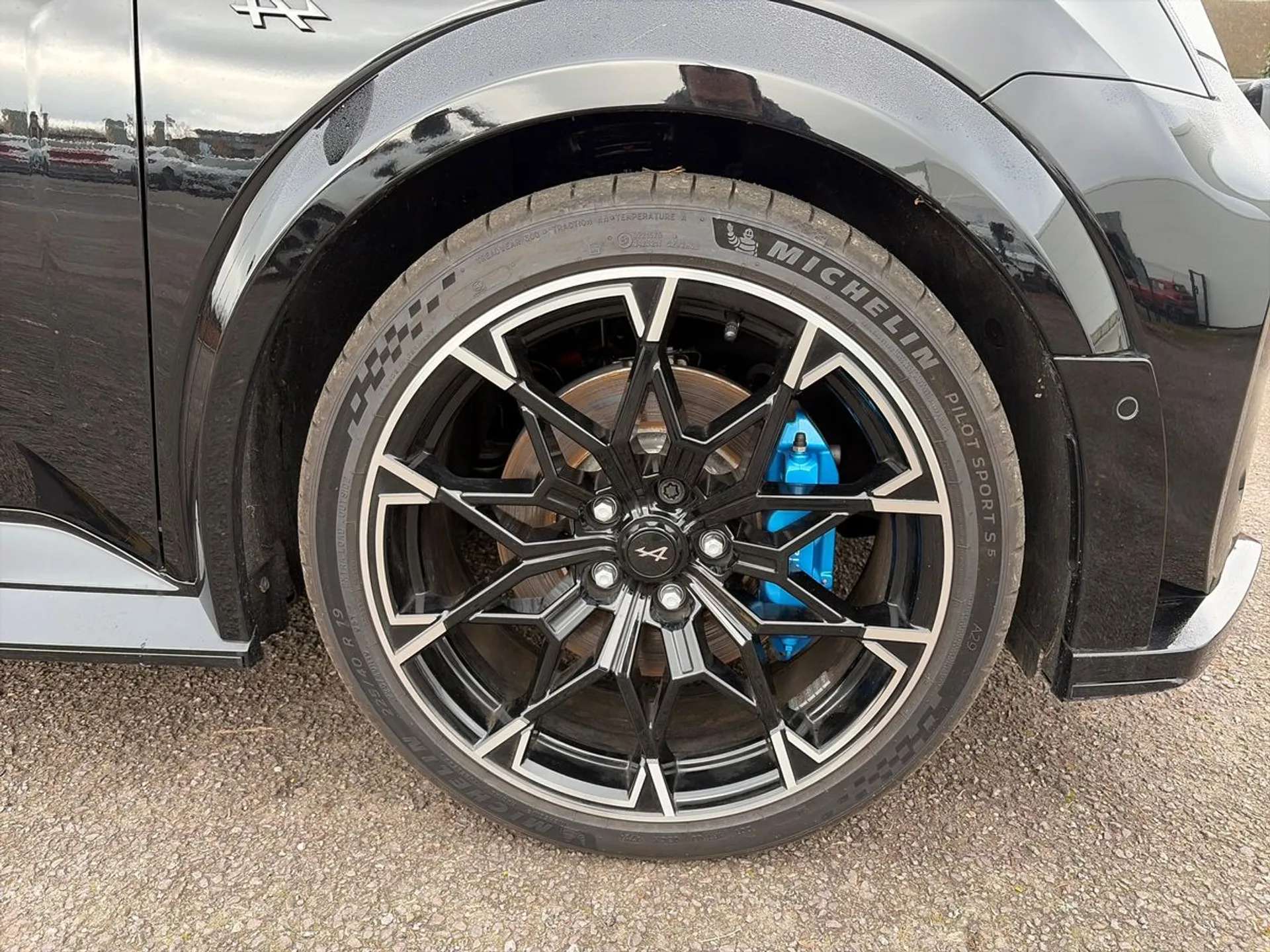 2025 ALPINE A290 2025 ALPINE A290