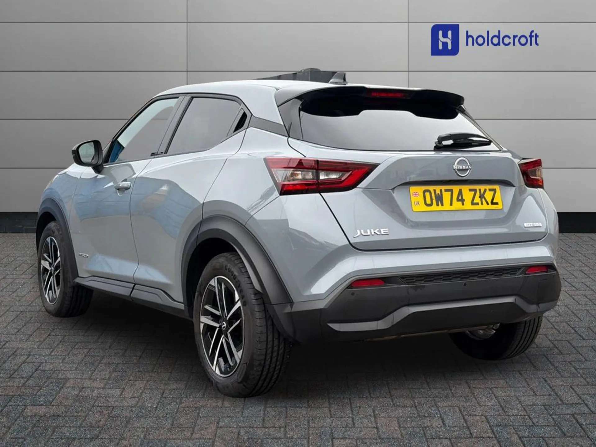 A 2025 NISSAN JUKE 1.6 Hybrid N-Connecta 5dr Auto A 2025 NISSAN JUKE 1.6 Hybrid N-Connecta 5dr Auto