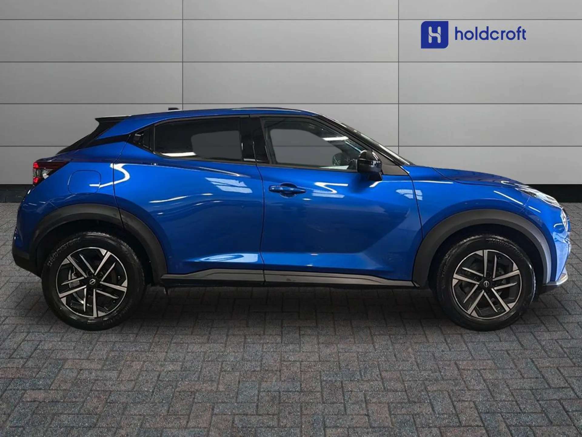 A 2025 NISSAN JUKE 1.0 DiG-T N-Connecta 5dr A 2025 NISSAN JUKE 1.0 DiG-T N-Connecta 5dr