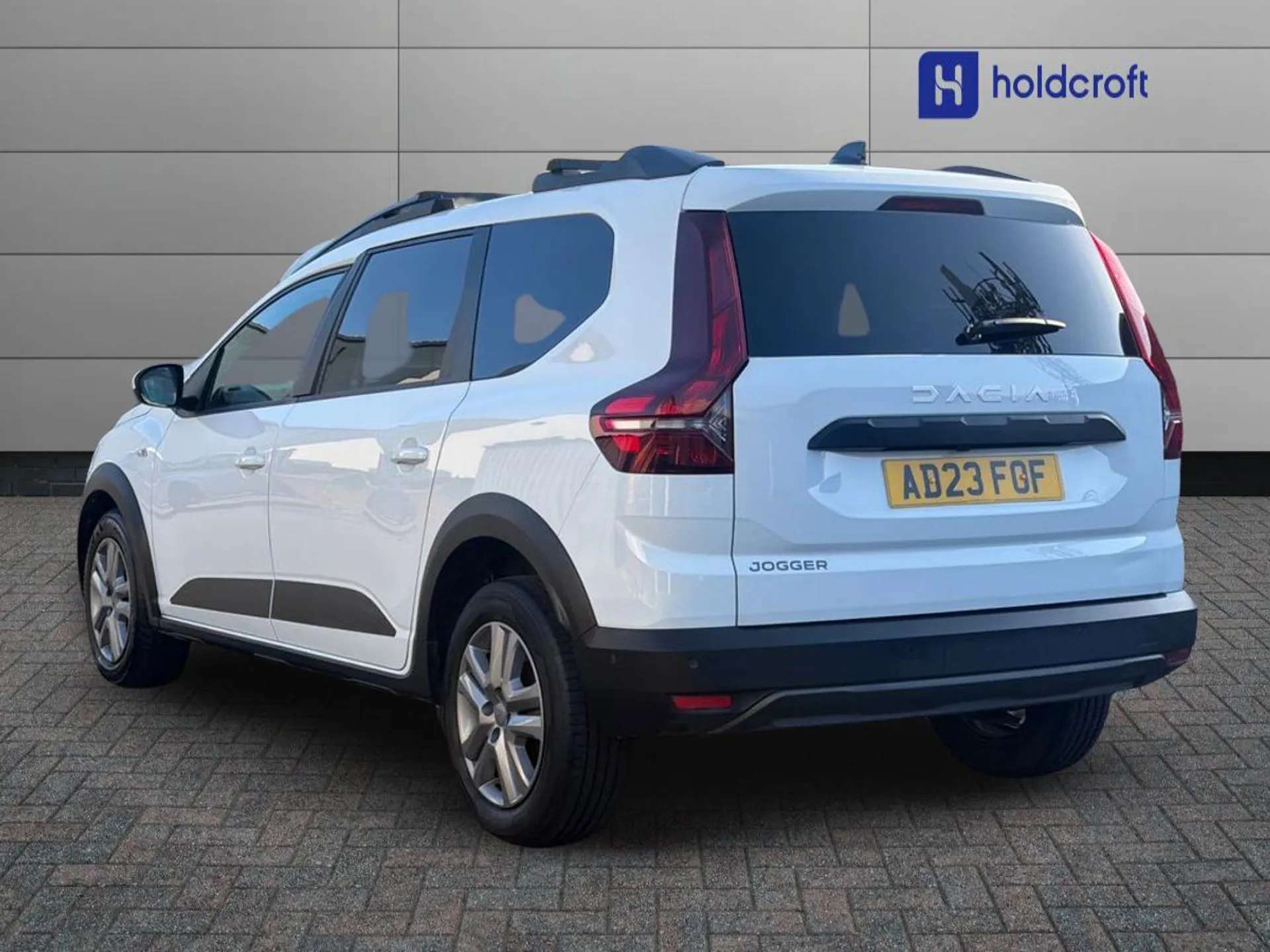 A 2023 DACIA JOGGER 1.0 TCe Expression 5dr A 2023 DACIA JOGGER 1.0 TCe Expression 5dr