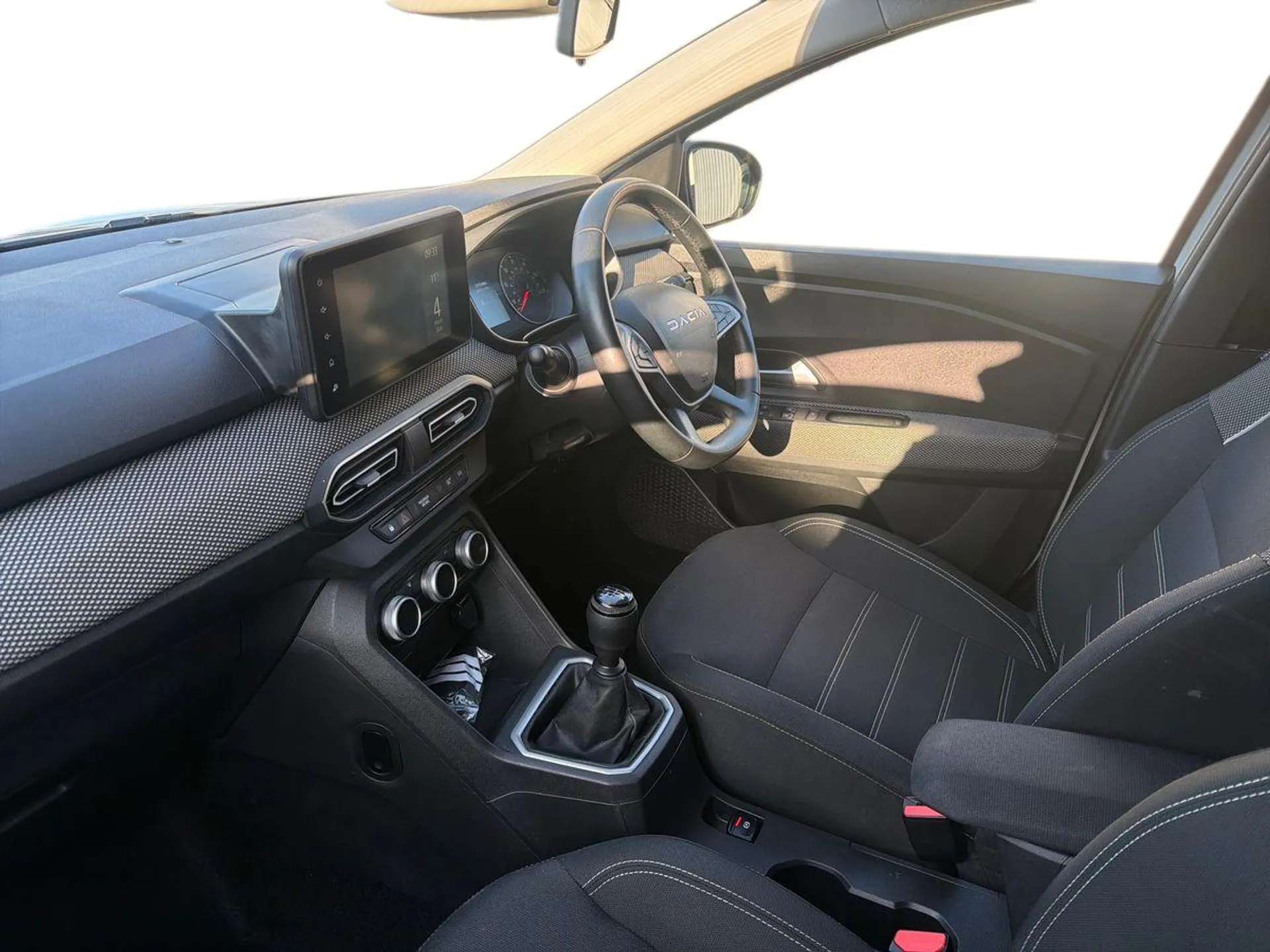 A 2023 DACIA JOGGER 1.0 TCe Expression 5dr A 2023 DACIA JOGGER 1.0 TCe Expression 5dr