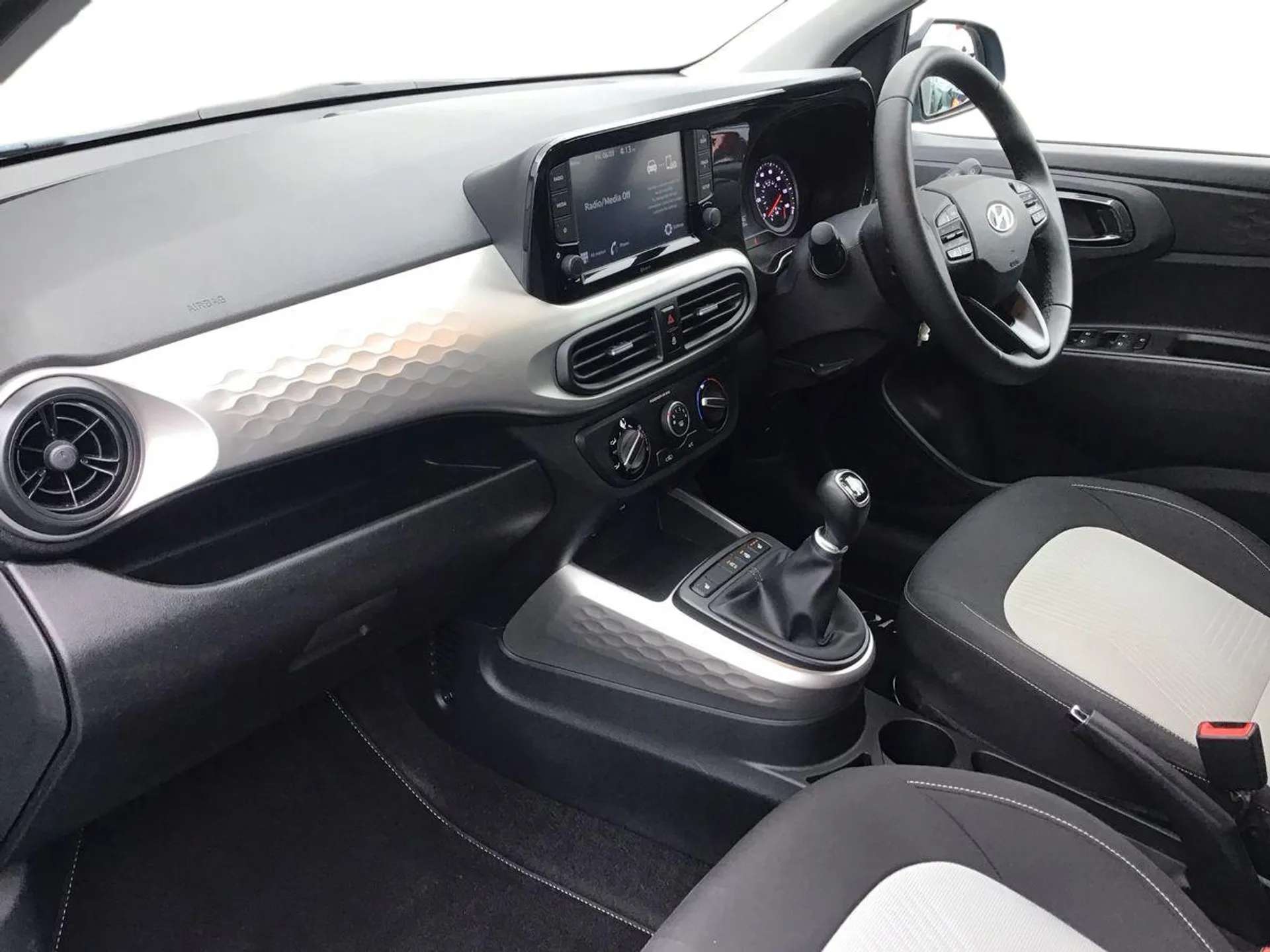 2021 HYUNDAI I10 2021 HYUNDAI I10