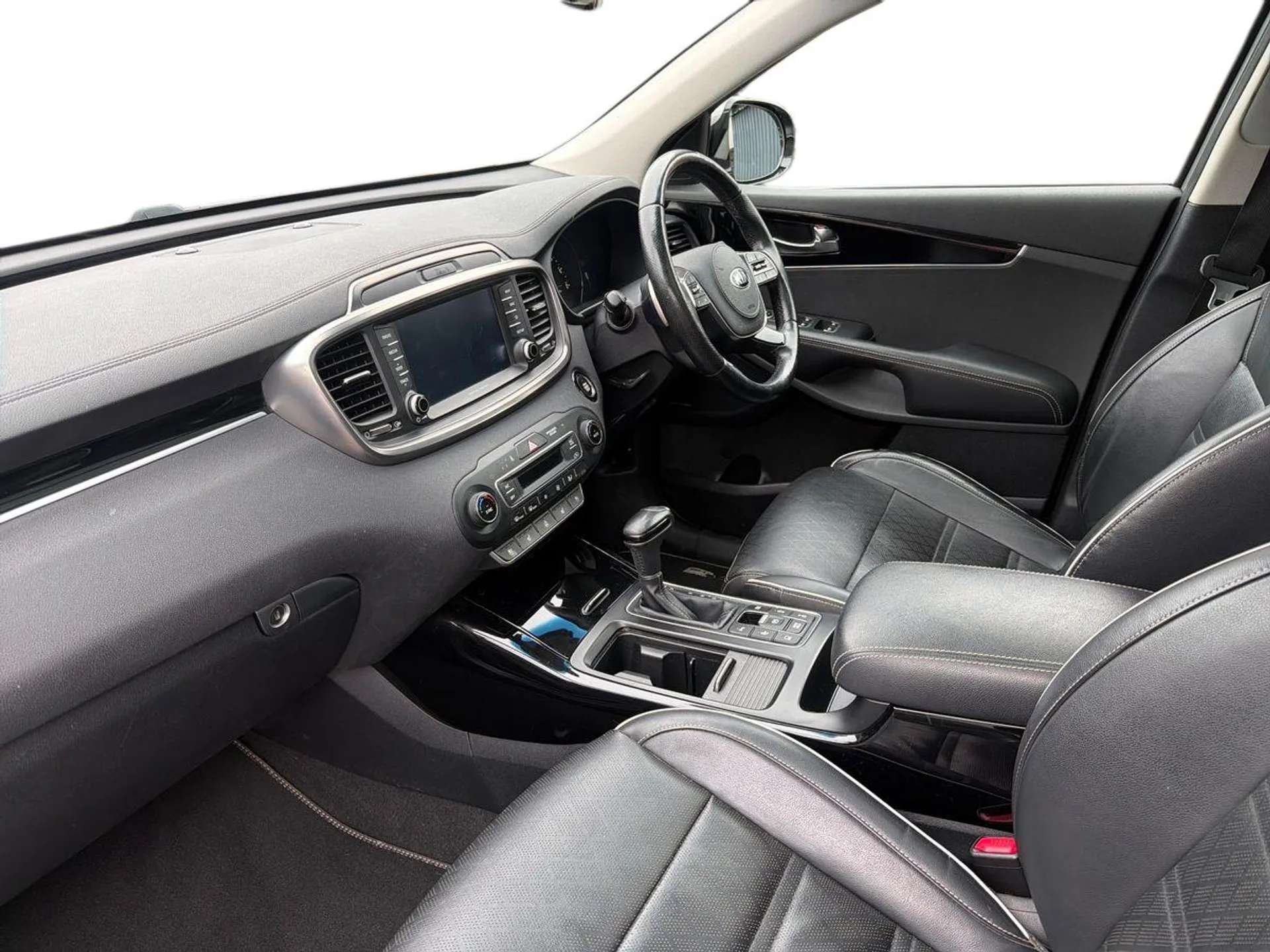 A 2018 KIA SORENTO 2.2 CRDi GT-Line S 5dr Auto A 2018 KIA SORENTO 2.2 CRDi GT-Line S 5dr Auto