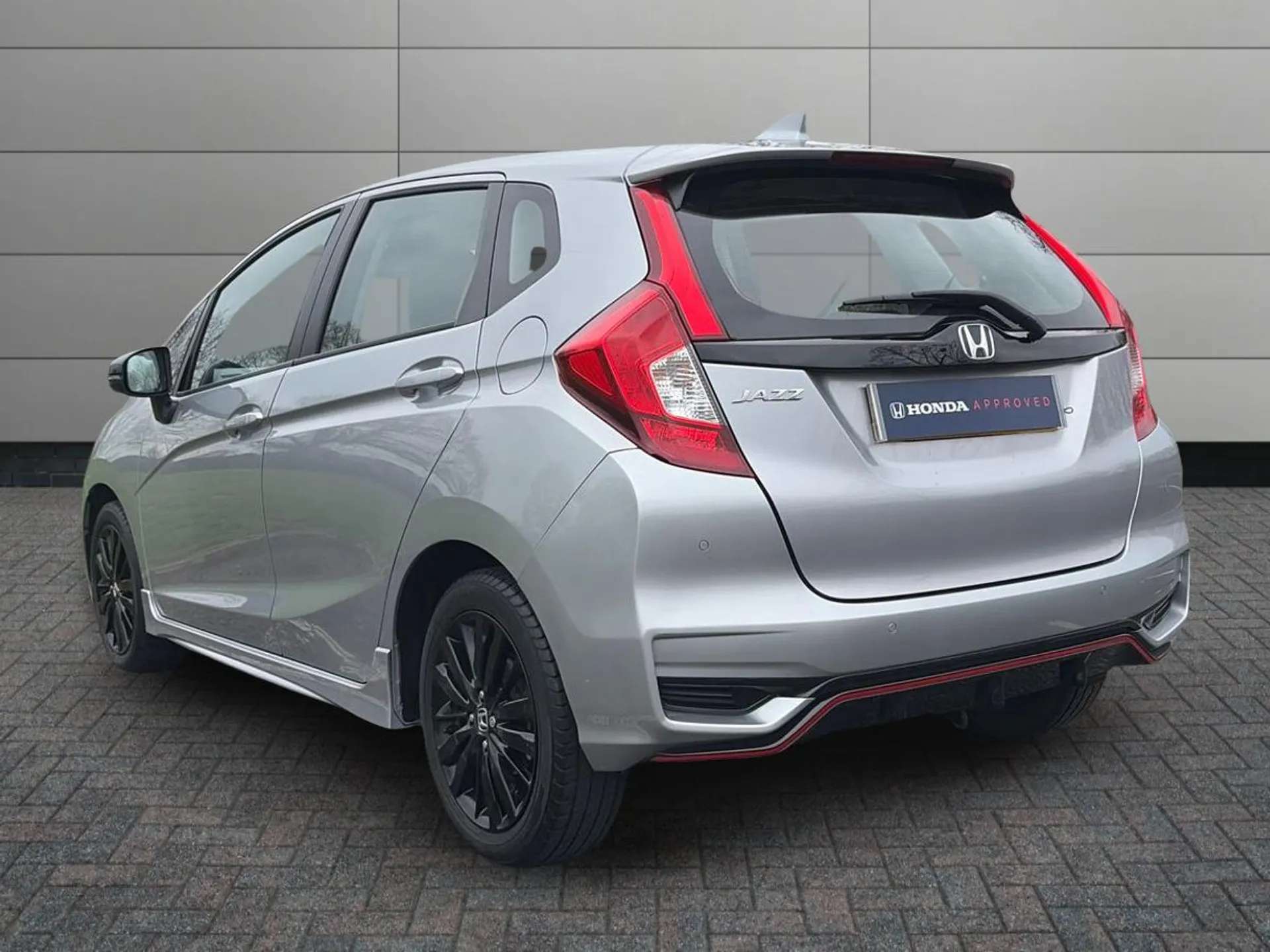 A 2018 HONDA JAZZ 1.5 i-VTEC Sport 5dr A 2018 HONDA JAZZ 1.5 i-VTEC Sport 5dr