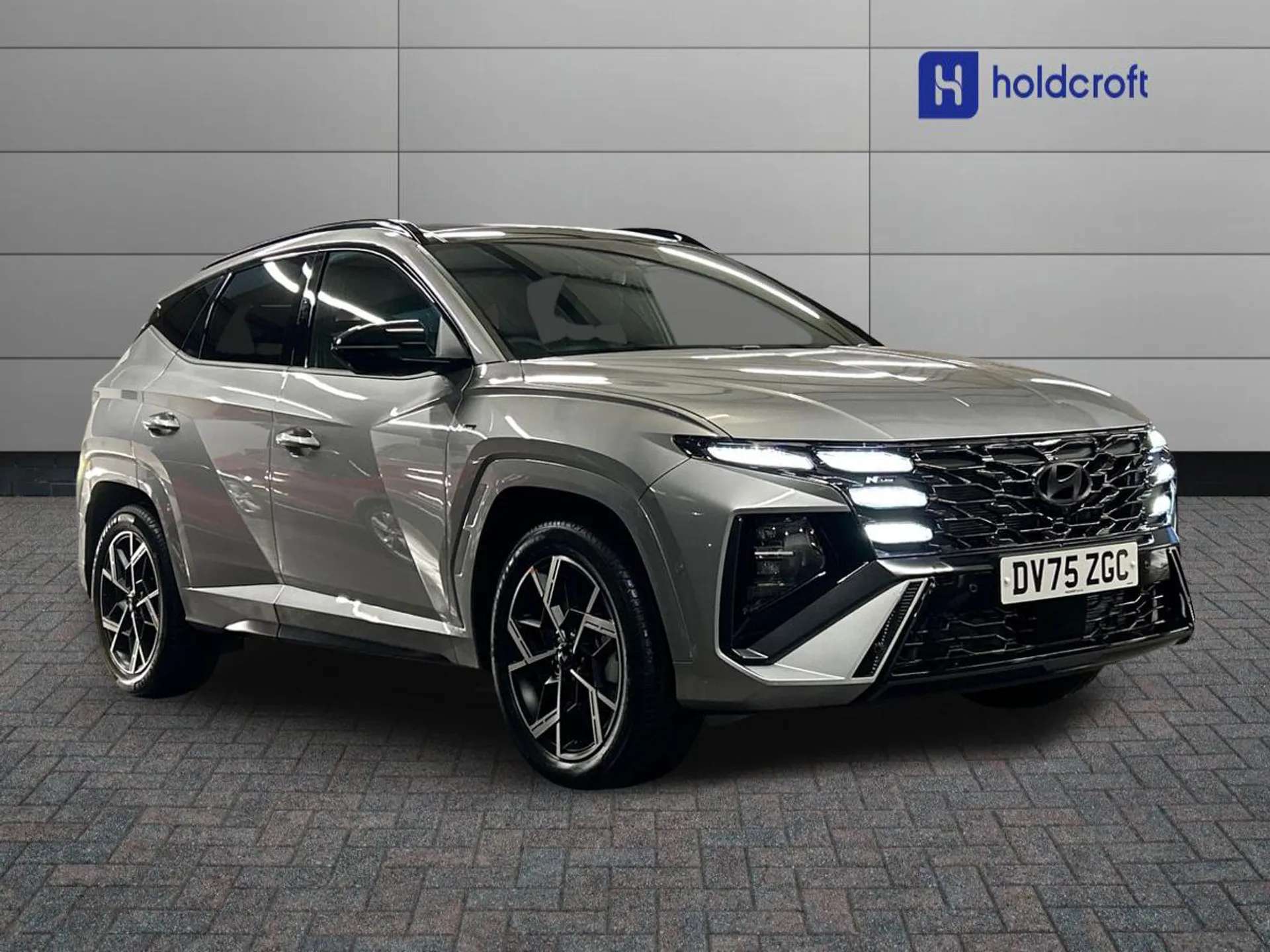 A 2025 HYUNDAI TUCSON 1.6T Hybrid N Line S 5dr Auto - ZERO DEPOSIT FINANCE & CASHBACK AVAILABLE A 2025 HYUNDAI TUCSON 1.6T Hybrid N Line S 5dr Auto - ZERO DEPOSIT FINANCE & CASHBACK AVAILABLE