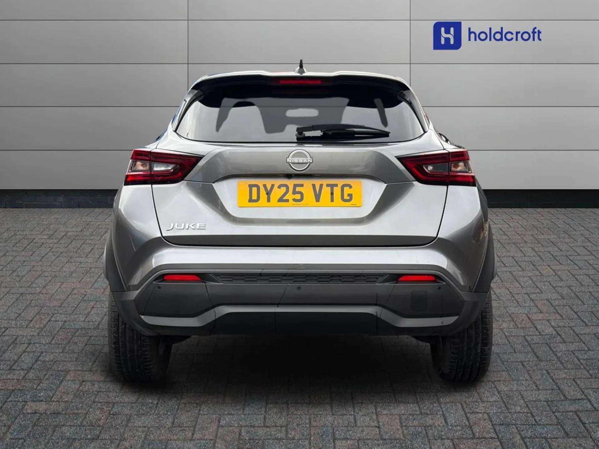 A 2025 NISSAN JUKE 1.0 DiG-T N-Connecta 5dr DCT A 2025 NISSAN JUKE 1.0 DiG-T N-Connecta 5dr DCT