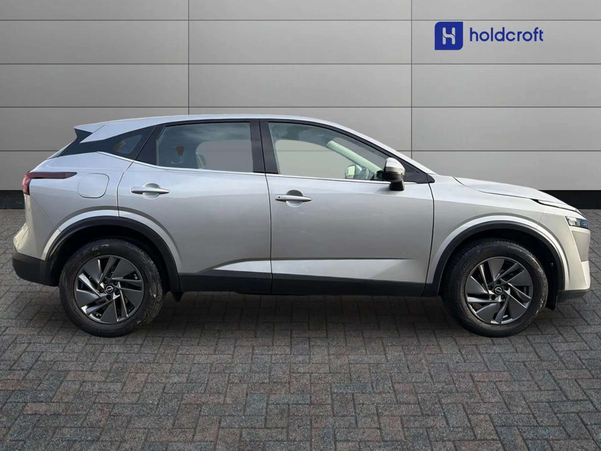 A 2022 NISSAN QASHQAI 1.3 DiG-T MH Acenta Premium 5dr A 2022 NISSAN QASHQAI 1.3 DiG-T MH Acenta Premium 5dr