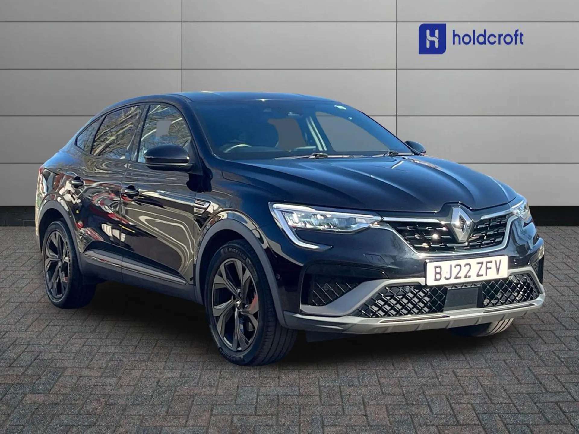 A 2022 RENAULT ARKANA 1.6 E-TECH Hybrid 145 R.S. Line 5dr Auto A 2022 RENAULT ARKANA 1.6 E-TECH Hybrid 145 R.S. Line 5dr Auto